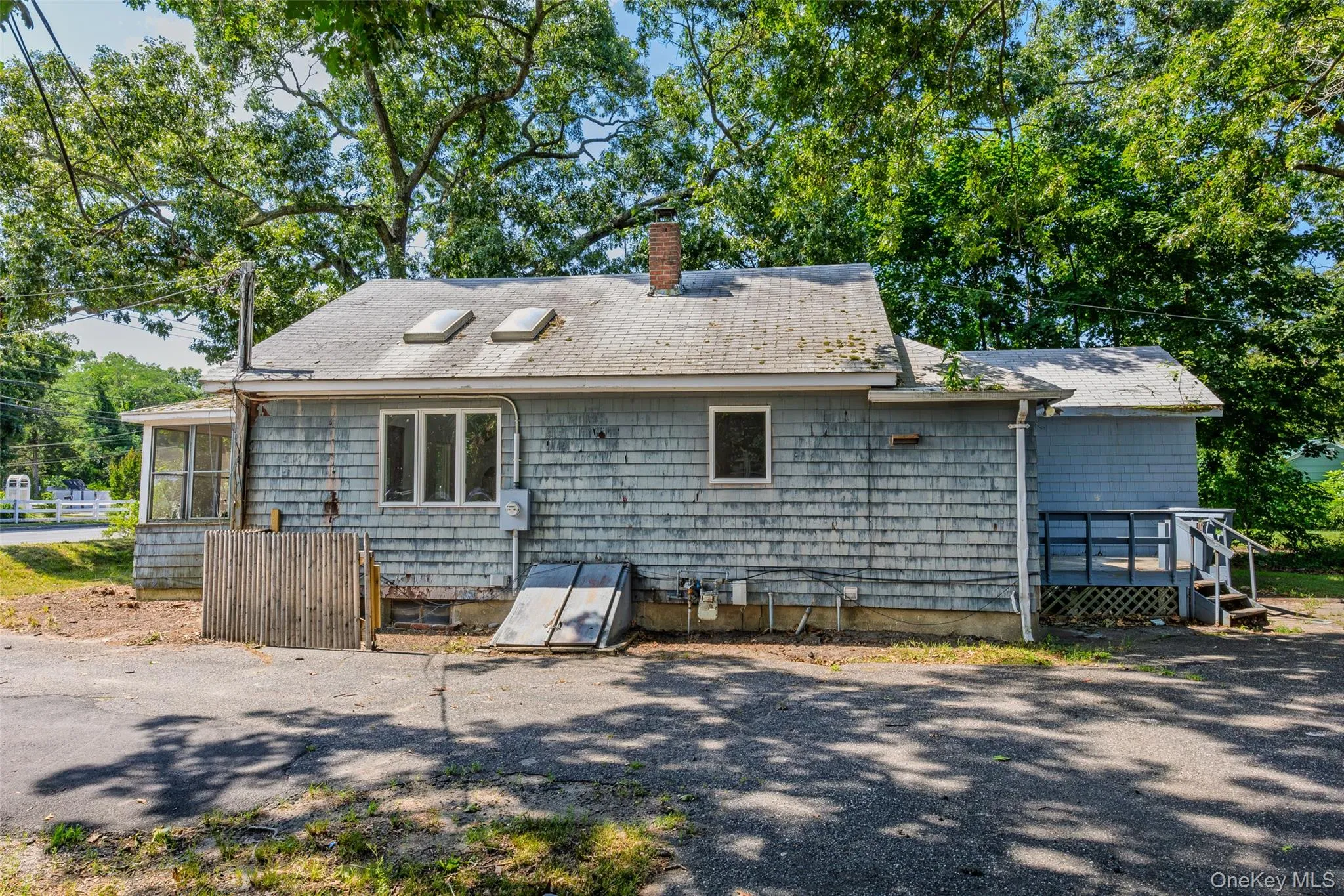 426 Riverleigh Avenue, Southampton, NY, 2 Bedrooms Bedrooms, 4 Rooms Rooms,2 BathroomsBathrooms,Residential,For Rent,Riverleigh,0,1027089 426 Riverleigh Avenue, Southampton, NY, 2 Bedrooms Bedrooms, 4 Rooms Rooms,2 BathroomsBathrooms,Residential,For Rent,Riverleigh,0,1027089