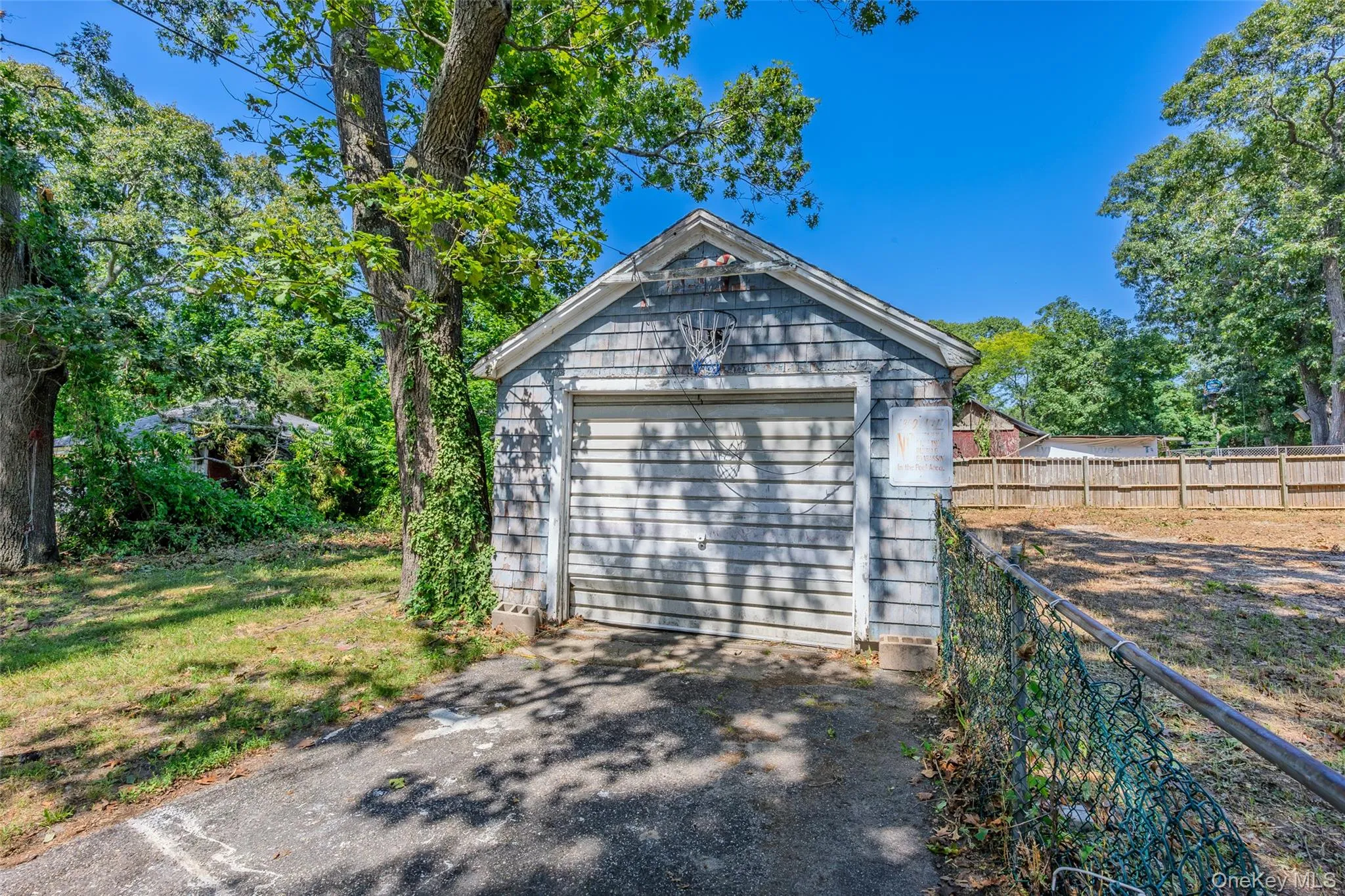 426 Riverleigh Avenue, Southampton, NY, 2 Bedrooms Bedrooms, 4 Rooms Rooms,2 BathroomsBathrooms,Residential,For Rent,Riverleigh,0,1027089 426 Riverleigh Avenue, Southampton, NY, 2 Bedrooms Bedrooms, 4 Rooms Rooms,2 BathroomsBathrooms,Residential,For Rent,Riverleigh,0,1027089