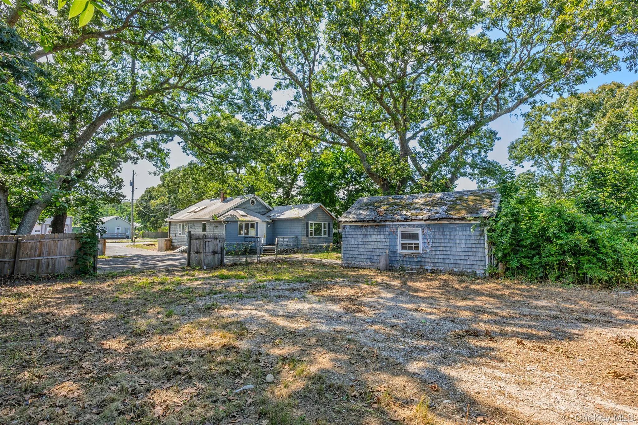 426 Riverleigh Avenue, Southampton, NY, 2 Bedrooms Bedrooms, 4 Rooms Rooms,2 BathroomsBathrooms,Residential,For Rent,Riverleigh,0,1027089 426 Riverleigh Avenue, Southampton, NY, 2 Bedrooms Bedrooms, 4 Rooms Rooms,2 BathroomsBathrooms,Residential,For Rent,Riverleigh,0,1027089