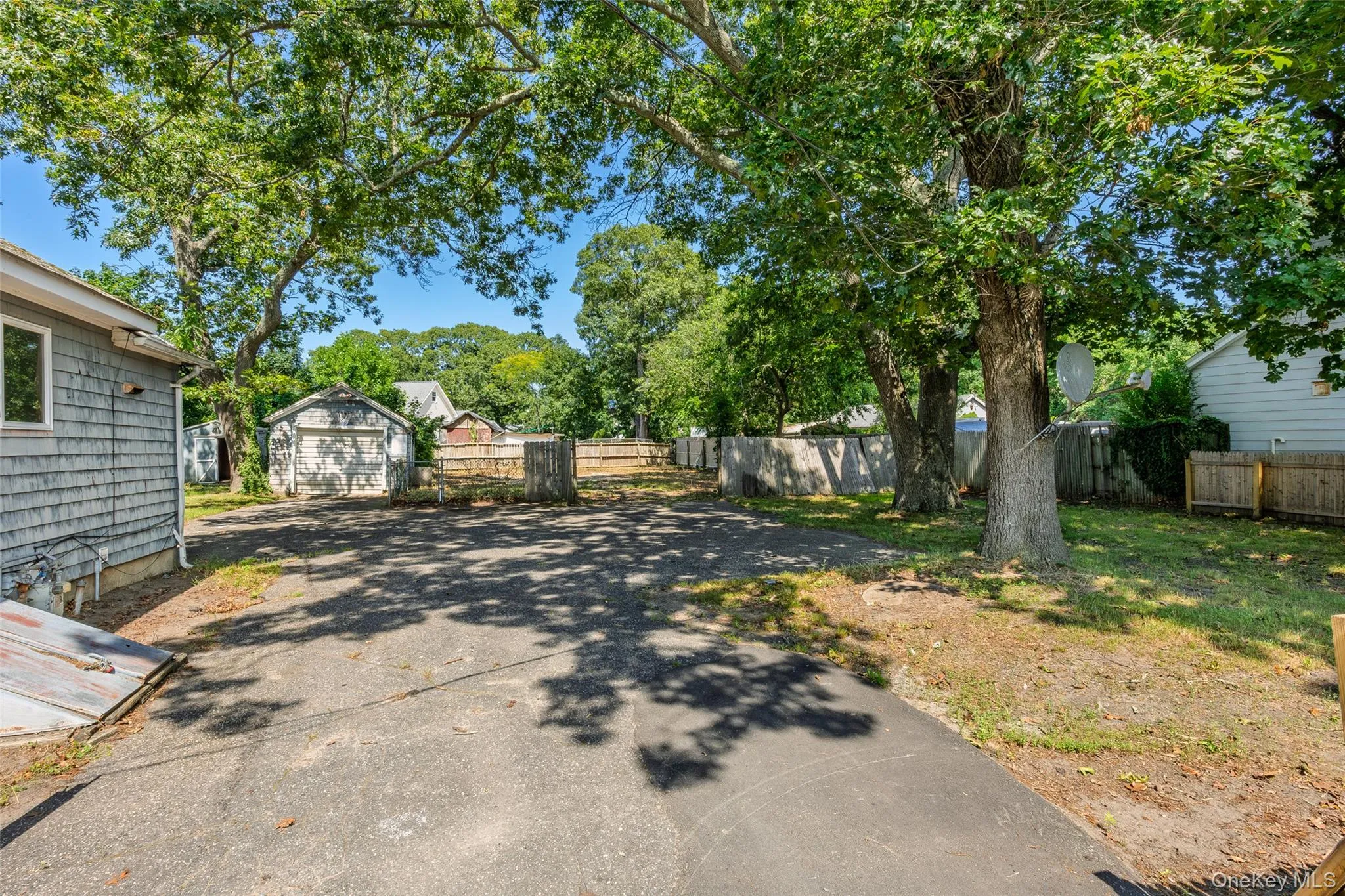 426 Riverleigh Avenue, Southampton, NY, 2 Bedrooms Bedrooms, 4 Rooms Rooms,2 BathroomsBathrooms,Residential,For Rent,Riverleigh,0,1027089 426 Riverleigh Avenue, Southampton, NY, 2 Bedrooms Bedrooms, 4 Rooms Rooms,2 BathroomsBathrooms,Residential,For Rent,Riverleigh,0,1027089