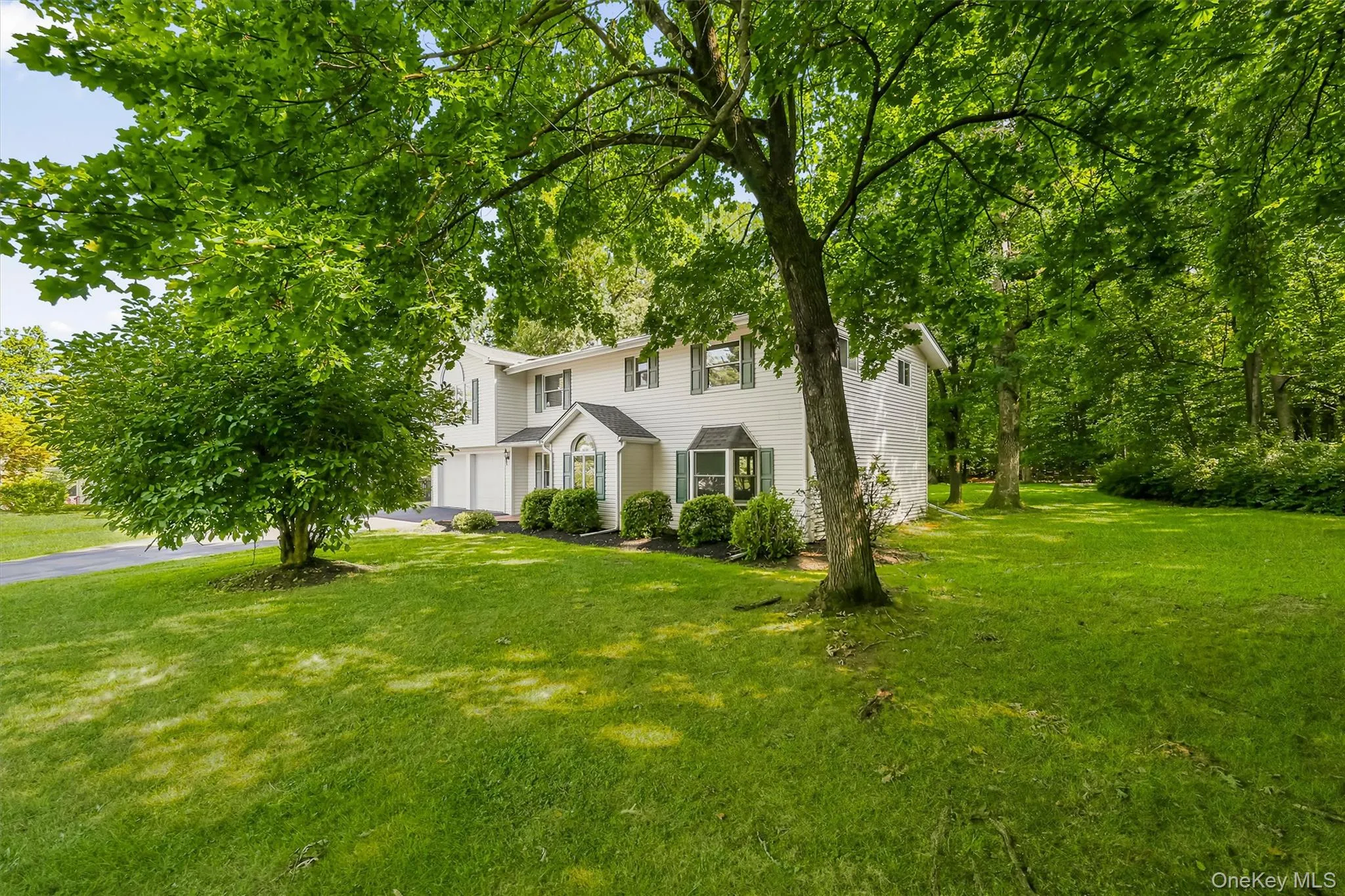 143 Pineview Avenue, Clarkstown, NY, 5 Bedrooms Bedrooms, 11 Rooms Rooms,3 BathroomsBathrooms,Residential,For Rent,Pineview,0,1027093 143 Pineview Avenue, Clarkstown, NY, 5 Bedrooms Bedrooms, 11 Rooms Rooms,3 BathroomsBathrooms,Residential,For Rent,Pineview,0,1027093
