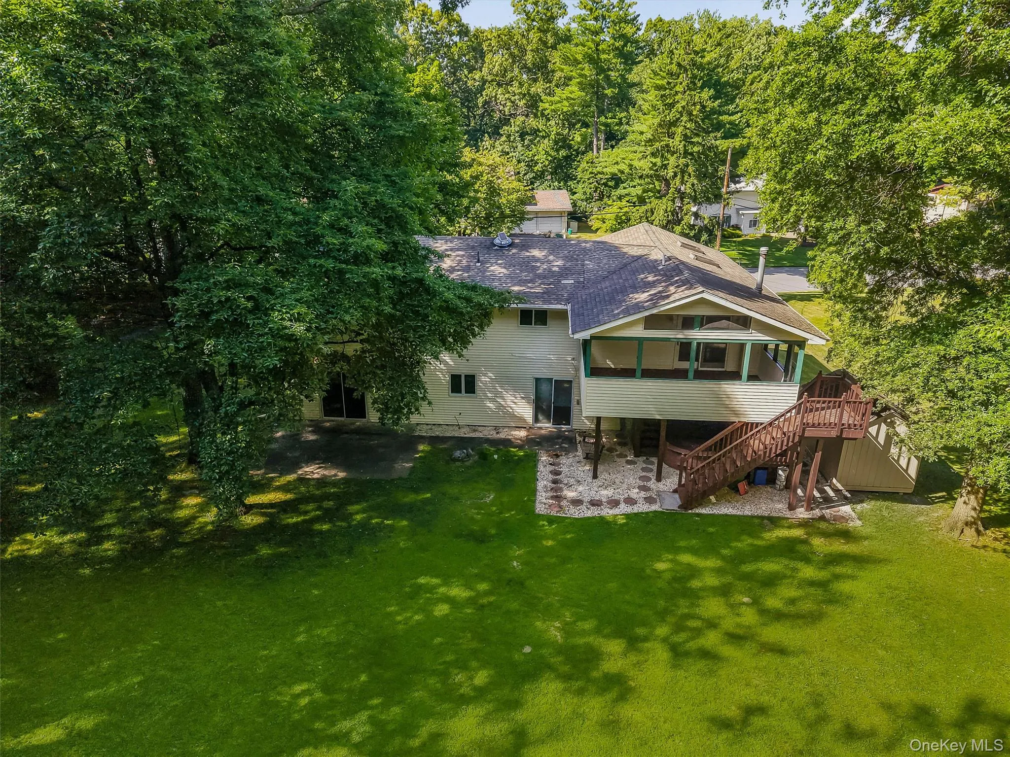 143 Pineview Avenue, Clarkstown, NY, 5 Bedrooms Bedrooms, 11 Rooms Rooms,3 BathroomsBathrooms,Residential,For Rent,Pineview,0,1027093 143 Pineview Avenue, Clarkstown, NY, 5 Bedrooms Bedrooms, 11 Rooms Rooms,3 BathroomsBathrooms,Residential,For Rent,Pineview,0,1027093