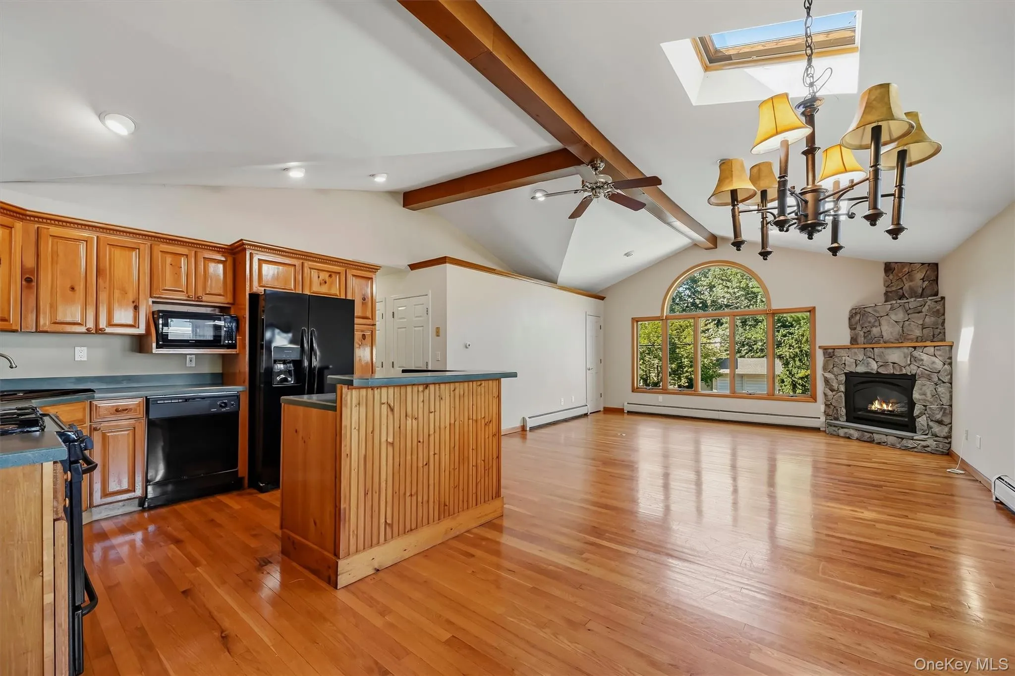 143 Pineview Avenue, Clarkstown, NY, 5 Bedrooms Bedrooms, 11 Rooms Rooms,3 BathroomsBathrooms,Residential,For Rent,Pineview,0,1027093 143 Pineview Avenue, Clarkstown, NY, 5 Bedrooms Bedrooms, 11 Rooms Rooms,3 BathroomsBathrooms,Residential,For Rent,Pineview,0,1027093