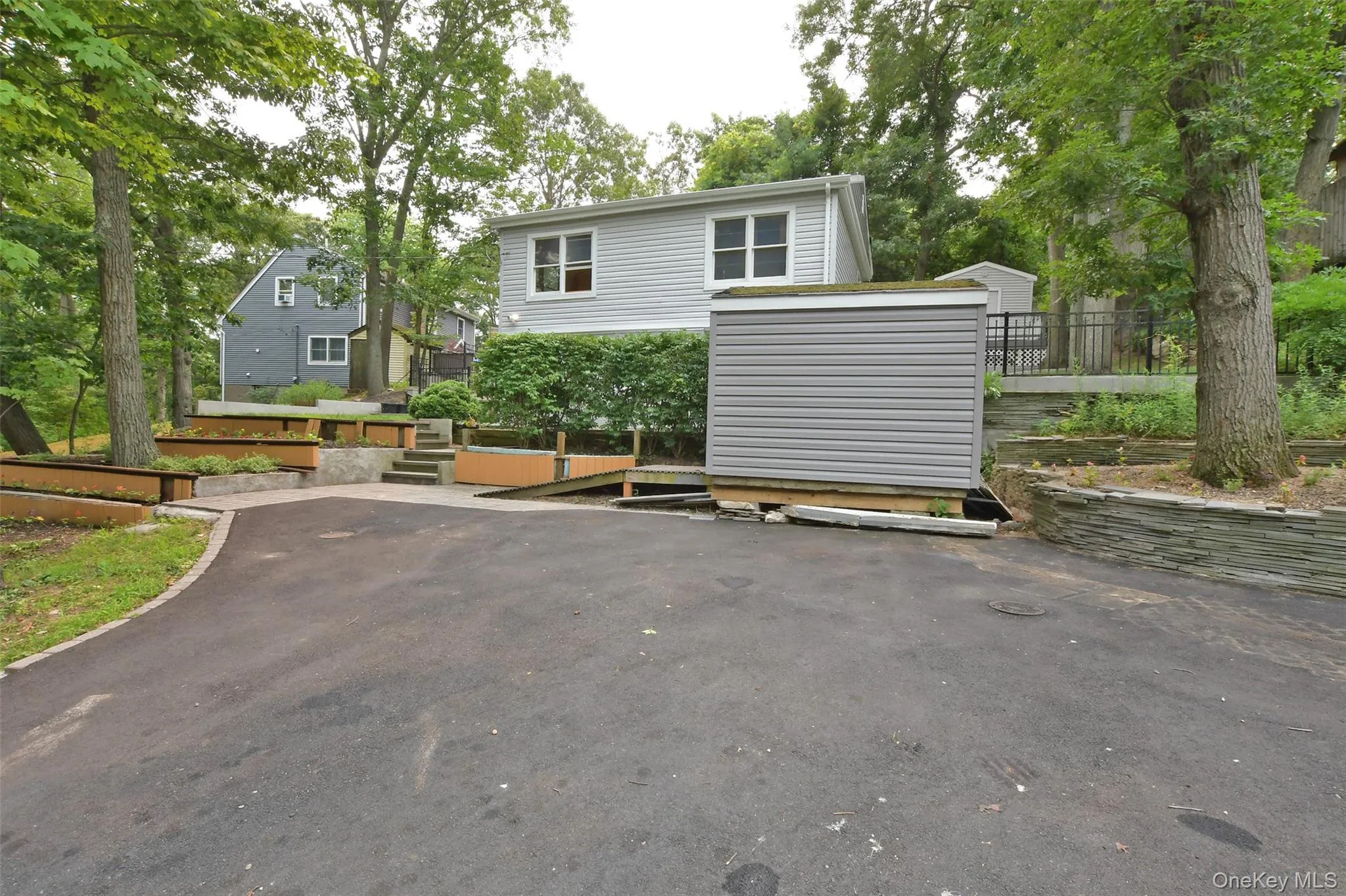 6 Southold Road, Brookhaven, NY, 3 Bedrooms Bedrooms, 6 Rooms Rooms,2 BathroomsBathrooms,Residential,For Rent,Southold,0,1027097 6 Southold Road, Brookhaven, NY, 3 Bedrooms Bedrooms, 6 Rooms Rooms,2 BathroomsBathrooms,Residential,For Rent,Southold,0,1027097