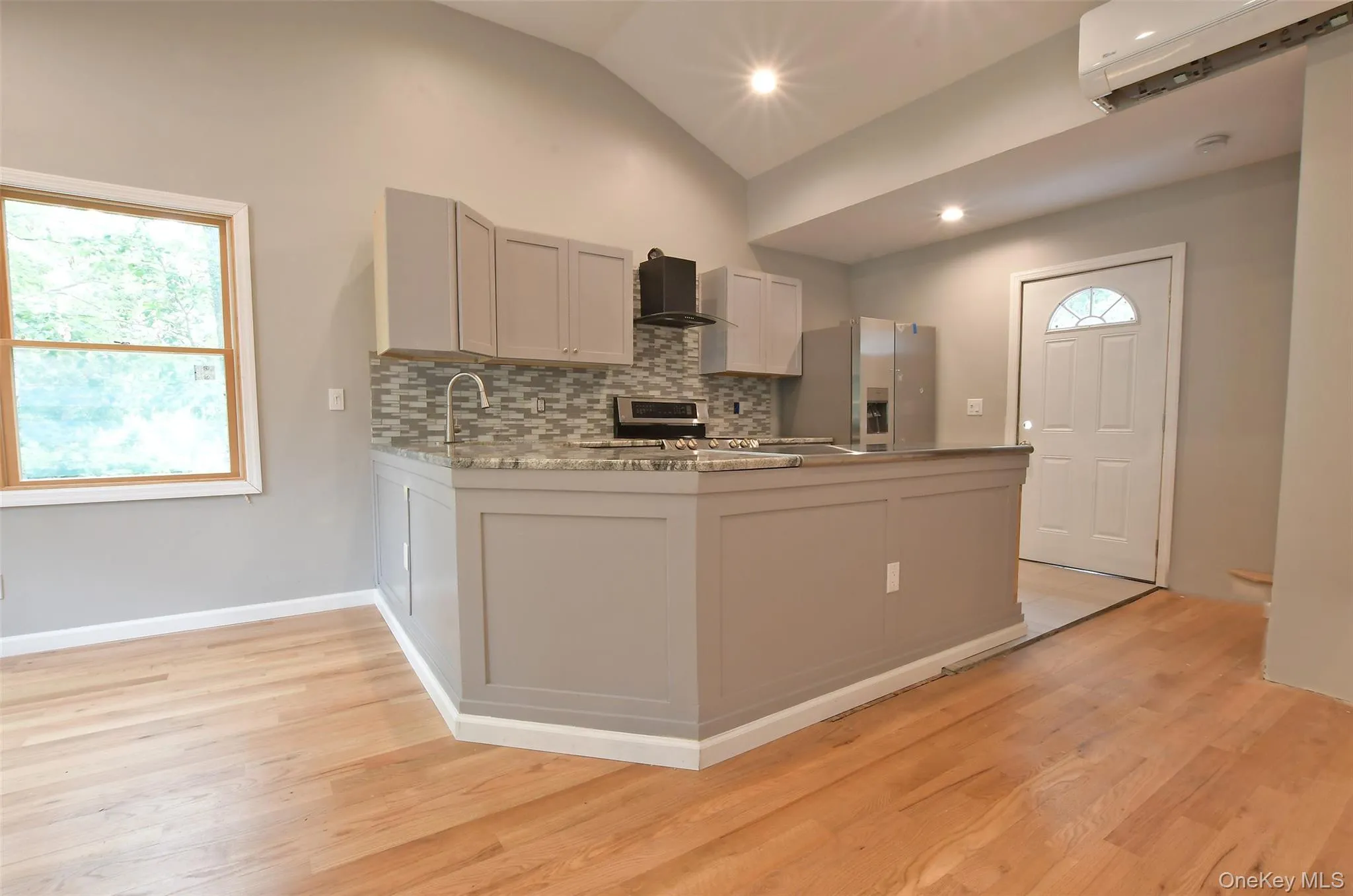 6 Southold Road, Brookhaven, NY, 3 Bedrooms Bedrooms, 6 Rooms Rooms,2 BathroomsBathrooms,Residential,For Rent,Southold,0,1027097 6 Southold Road, Brookhaven, NY, 3 Bedrooms Bedrooms, 6 Rooms Rooms,2 BathroomsBathrooms,Residential,For Rent,Southold,0,1027097
