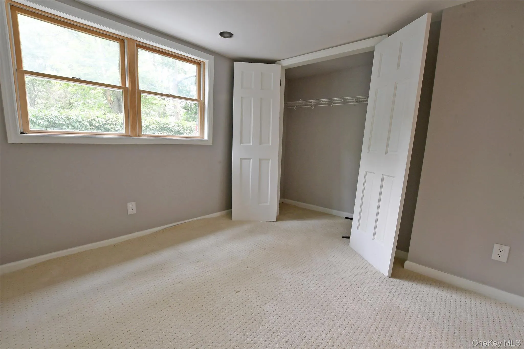 6 Southold Road, Brookhaven, NY, 3 Bedrooms Bedrooms, 6 Rooms Rooms,2 BathroomsBathrooms,Residential,For Rent,Southold,0,1027097 6 Southold Road, Brookhaven, NY, 3 Bedrooms Bedrooms, 6 Rooms Rooms,2 BathroomsBathrooms,Residential,For Rent,Southold,0,1027097
