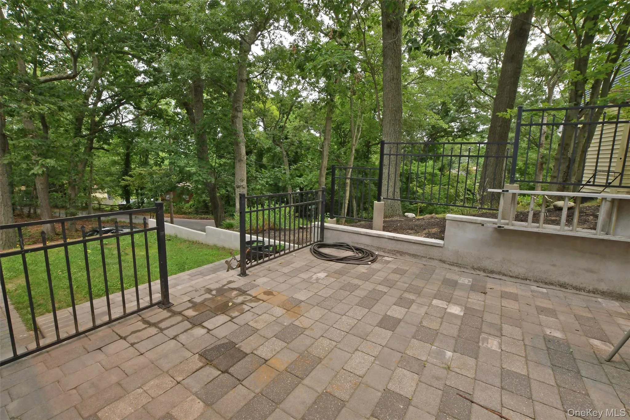 6 Southold Road, Brookhaven, NY, 3 Bedrooms Bedrooms, 6 Rooms Rooms,2 BathroomsBathrooms,Residential,For Rent,Southold,0,1027097 6 Southold Road, Brookhaven, NY, 3 Bedrooms Bedrooms, 6 Rooms Rooms,2 BathroomsBathrooms,Residential,For Rent,Southold,0,1027097