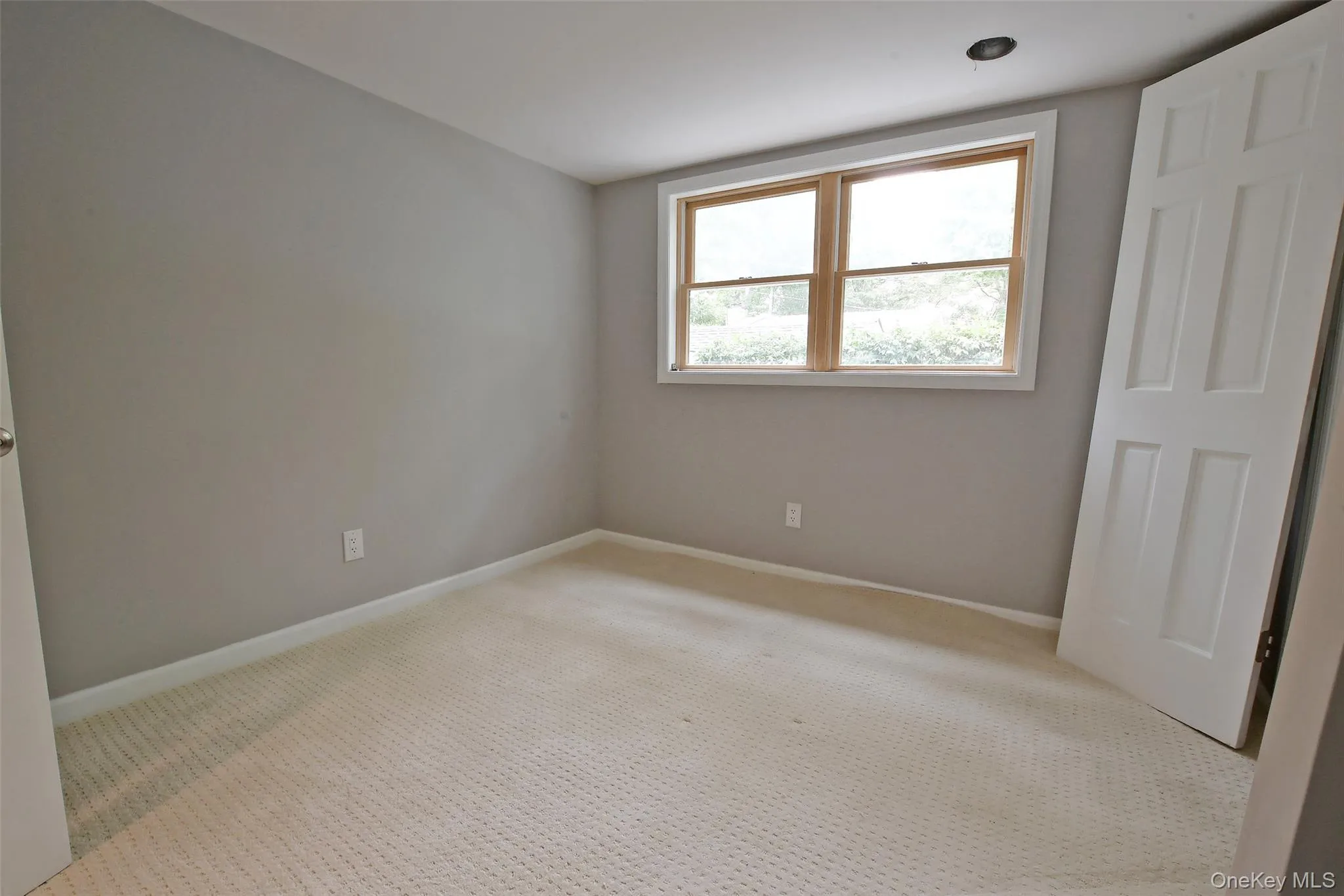 6 Southold Road, Brookhaven, NY, 3 Bedrooms Bedrooms, 6 Rooms Rooms,2 BathroomsBathrooms,Residential,For Rent,Southold,0,1027097 6 Southold Road, Brookhaven, NY, 3 Bedrooms Bedrooms, 6 Rooms Rooms,2 BathroomsBathrooms,Residential,For Rent,Southold,0,1027097