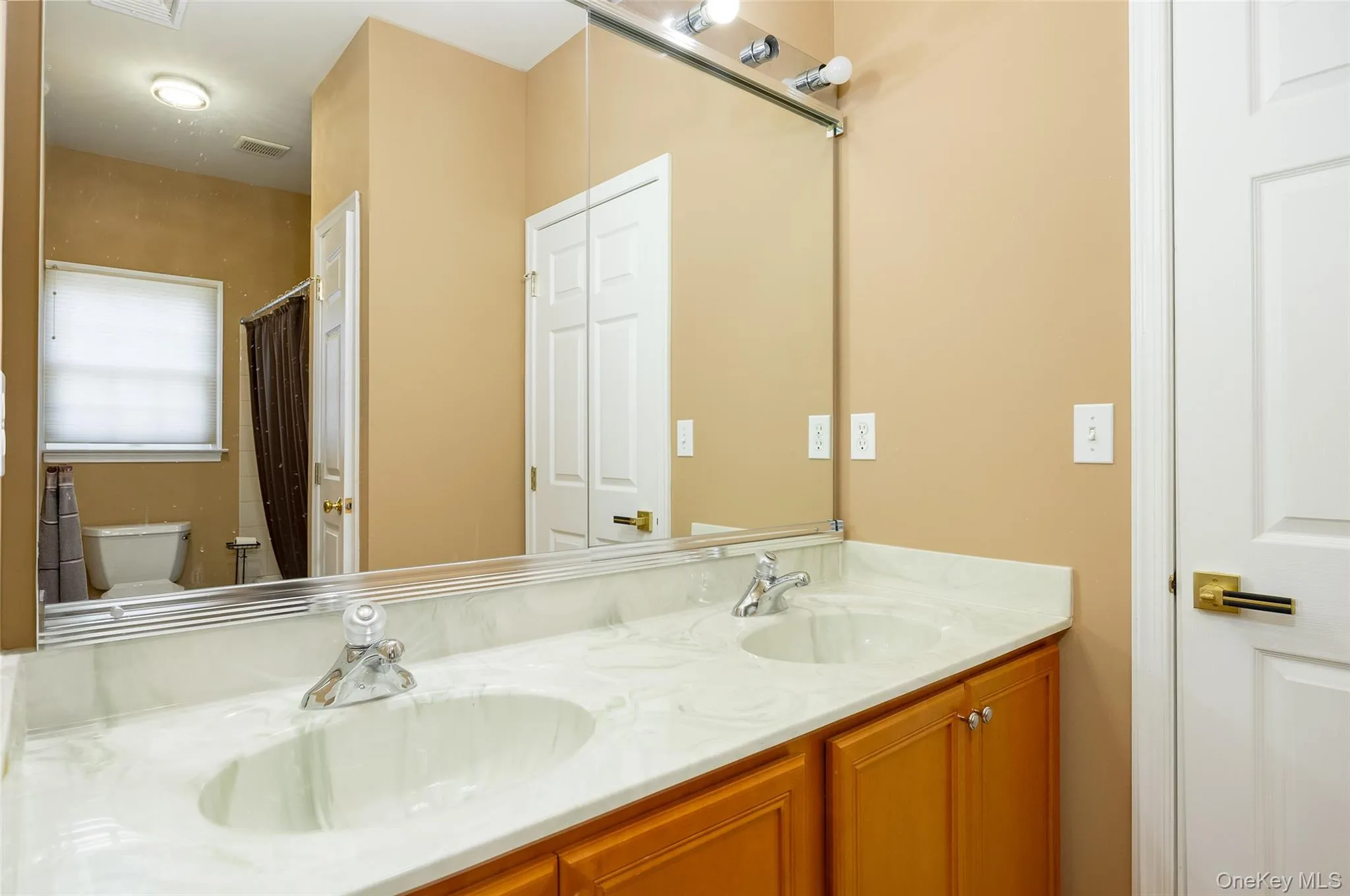 49 Kinsale Court, Wappinger, NY, 5 Bedrooms Bedrooms, 12 Rooms Rooms,5 BathroomsBathrooms,Residential Lease,For Rent,Kinsale,0,1027102 49 Kinsale Court, Wappinger, NY, 5 Bedrooms Bedrooms, 12 Rooms Rooms,5 BathroomsBathrooms,Residential Lease,For Rent,Kinsale,0,1027102