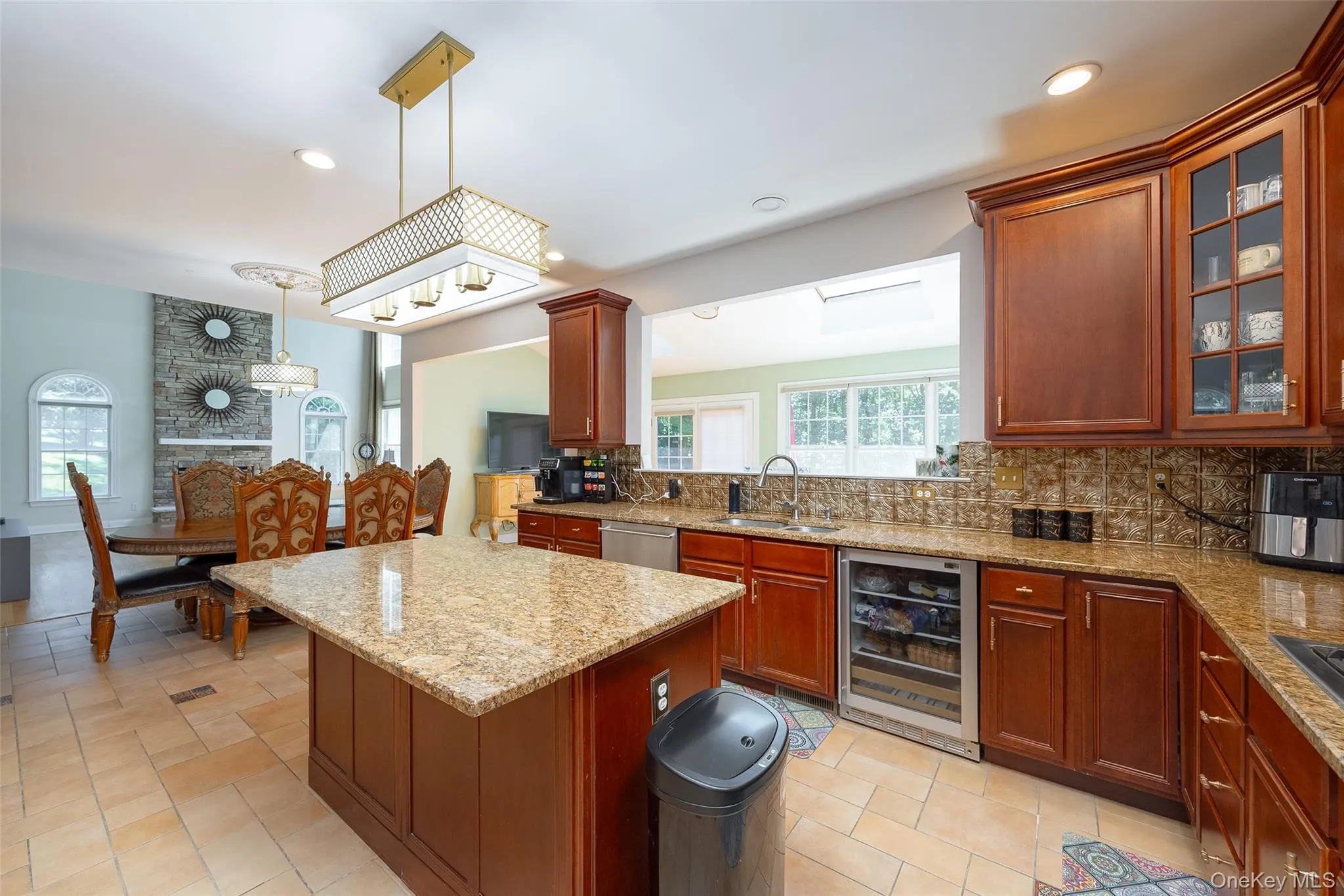 49 Kinsale Court, Wappinger, NY, 5 Bedrooms Bedrooms, 12 Rooms Rooms,5 BathroomsBathrooms,Residential Lease,For Rent,Kinsale,0,1027102 49 Kinsale Court, Wappinger, NY, 5 Bedrooms Bedrooms, 12 Rooms Rooms,5 BathroomsBathrooms,Residential Lease,For Rent,Kinsale,0,1027102