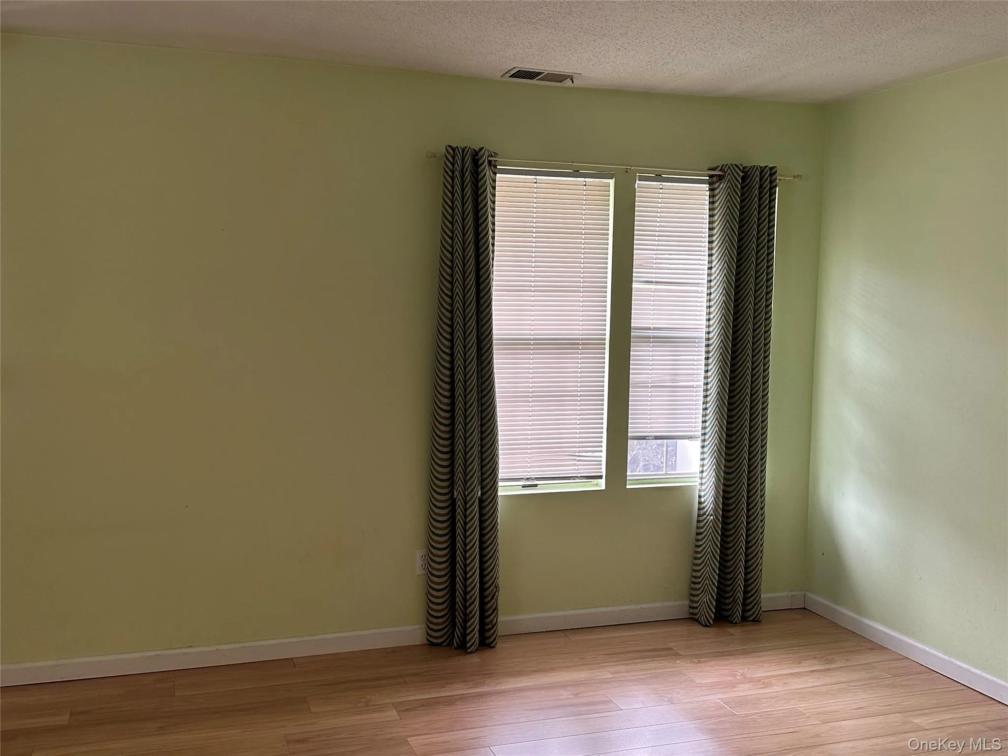 2522 Whispering Hills, Chester Town, NY, 3 Bedrooms Bedrooms, 6 Rooms Rooms,2 BathroomsBathrooms,Residential,For Rent,Whispering,0,1027103 2522 Whispering Hills, Chester Town, NY, 3 Bedrooms Bedrooms, 6 Rooms Rooms,2 BathroomsBathrooms,Residential,For Rent,Whispering,0,1027103