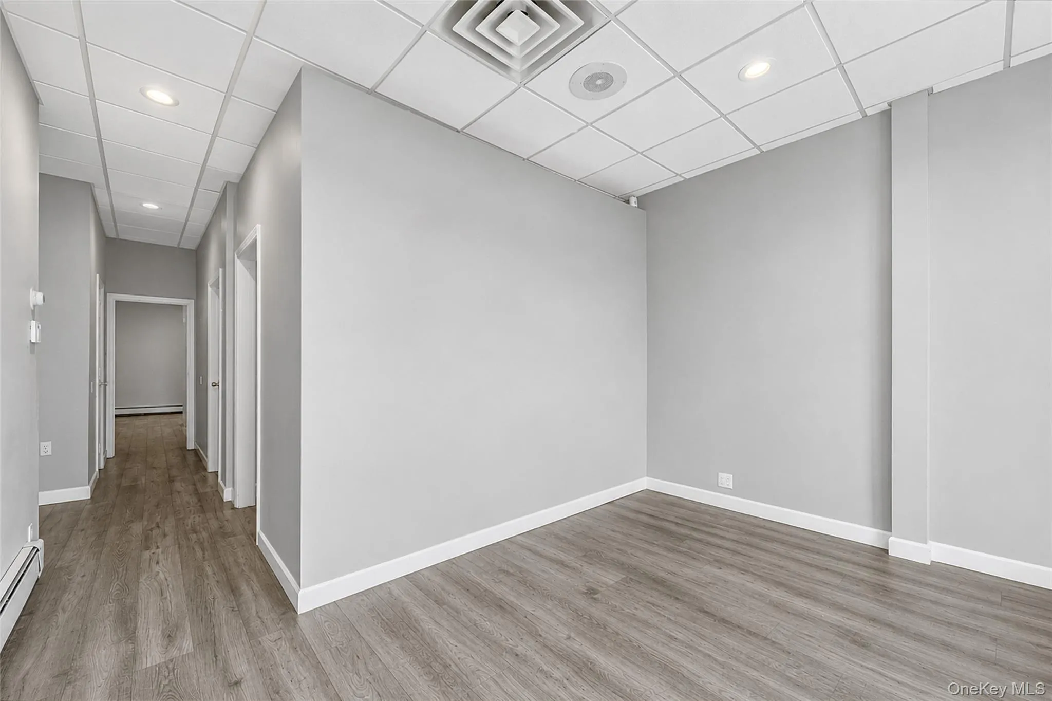 285 Broadway, Oyster Bay, NY, ,Commercial Lease,For Rent,Broadway,0,1027105 285 Broadway, Oyster Bay, NY, ,Commercial Lease,For Rent,Broadway,0,1027105