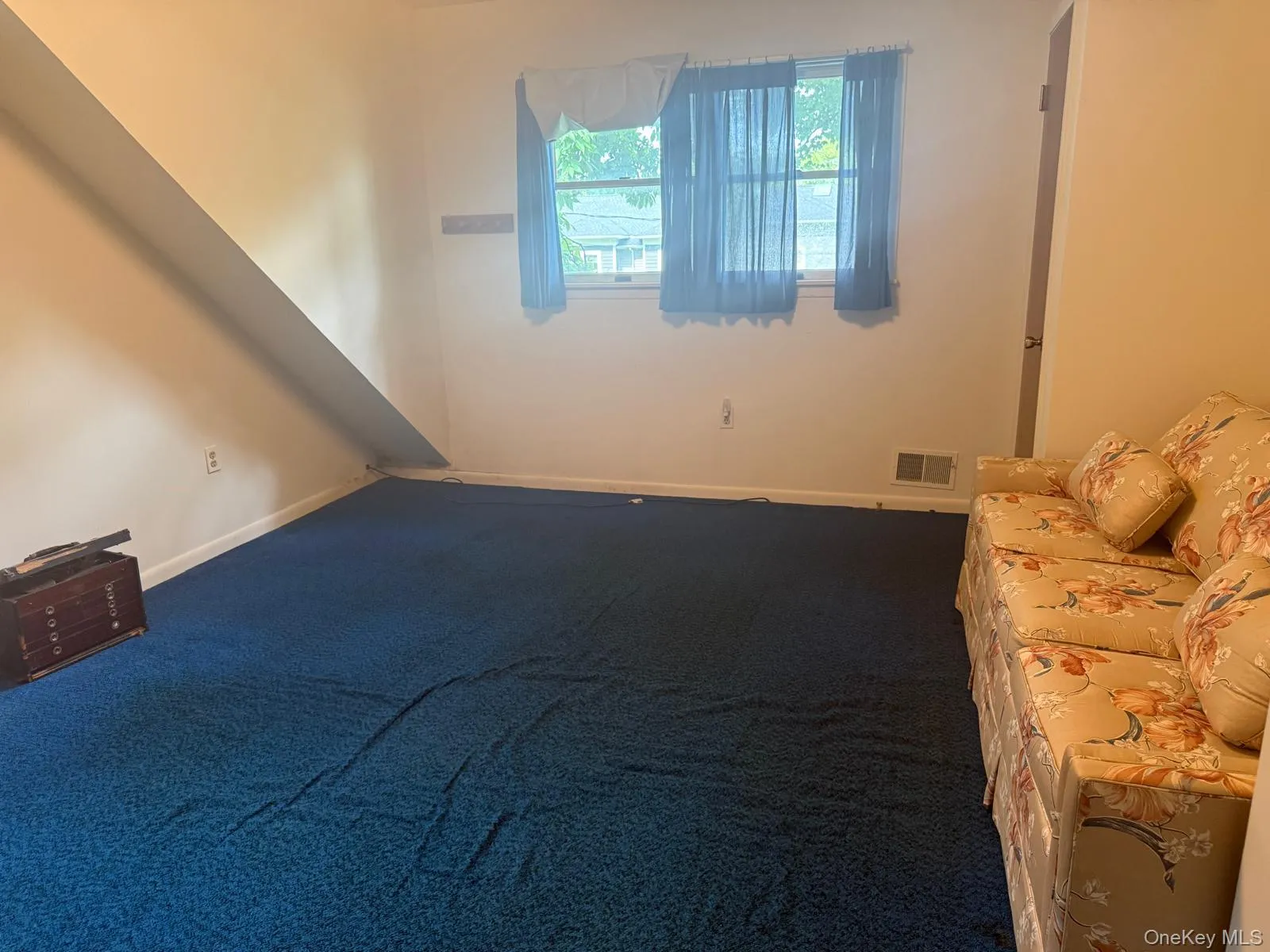 60 Hempstead Road, Ramapo, NY, 4 Bedrooms Bedrooms, 6 Rooms Rooms,2 BathroomsBathrooms,Residential,For Rent,Hempstead,0,1027108 60 Hempstead Road, Ramapo, NY, 4 Bedrooms Bedrooms, 6 Rooms Rooms,2 BathroomsBathrooms,Residential,For Rent,Hempstead,0,1027108