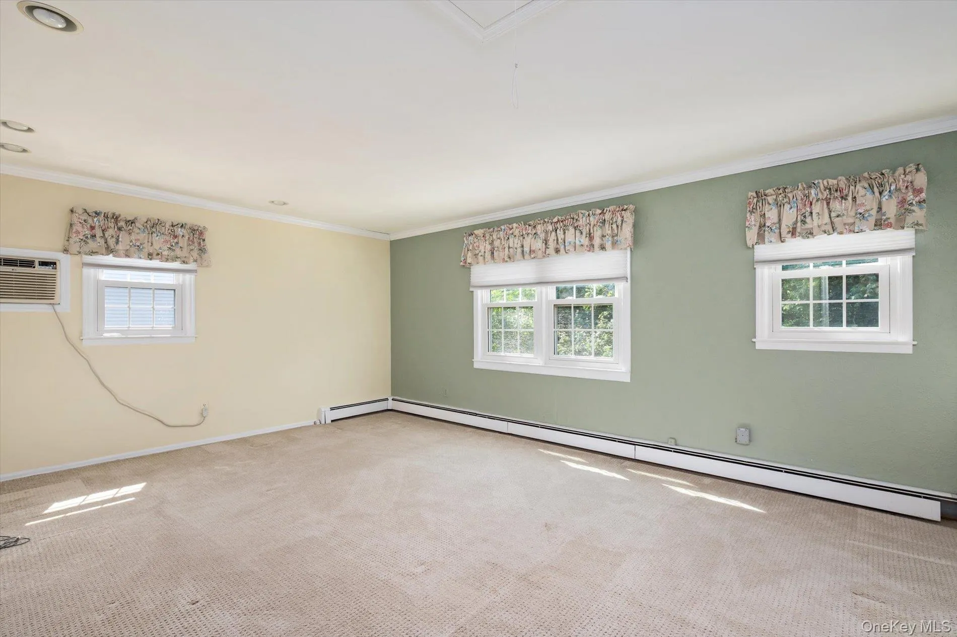21 Vause Street, Huntington, NY, 3 Bedrooms Bedrooms, 6 Rooms Rooms,1 BathroomBathrooms,Residential,For Rent,Vause,0,1027110 21 Vause Street, Huntington, NY, 3 Bedrooms Bedrooms, 6 Rooms Rooms,1 BathroomBathrooms,Residential,For Rent,Vause,0,1027110