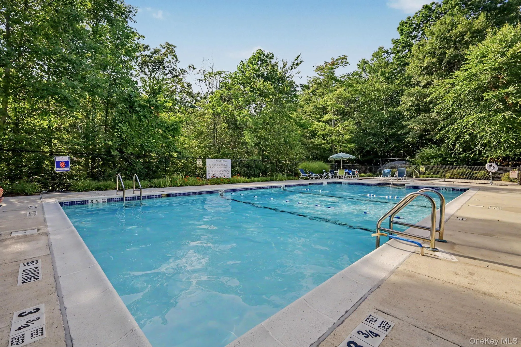 Private Community swimming pool Private Community swimming pool