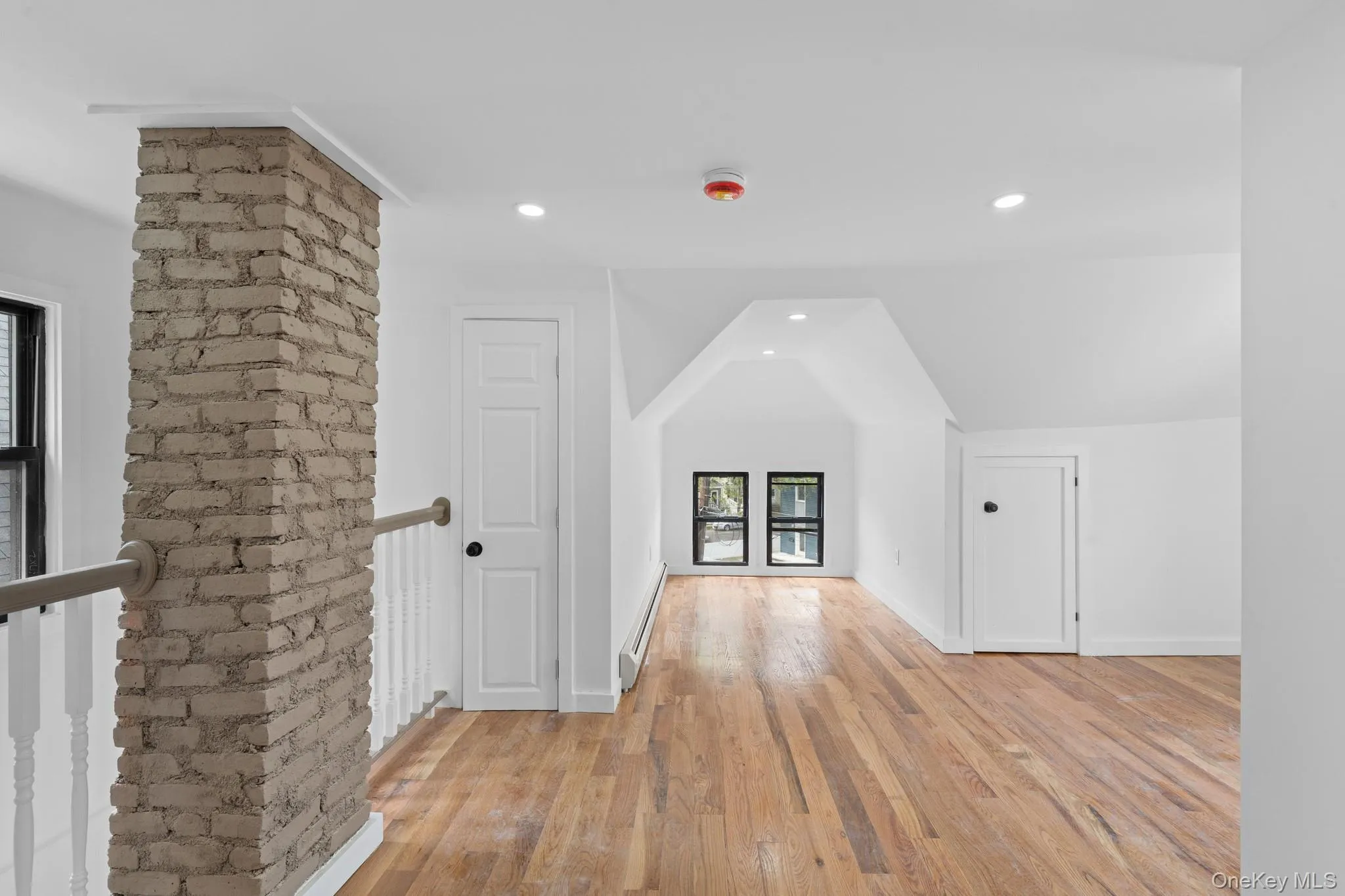 11147 Witthoff Avenue, New York, NY, 4 Bedrooms Bedrooms, 12 Rooms Rooms,4 BathroomsBathrooms,Residential,For Rent,Witthoff,0,1027117 11147 Witthoff Avenue, New York, NY, 4 Bedrooms Bedrooms, 12 Rooms Rooms,4 BathroomsBathrooms,Residential,For Rent,Witthoff,0,1027117