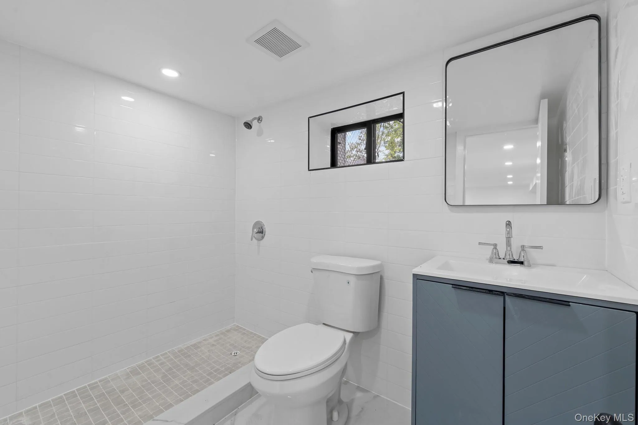 11147 Witthoff Avenue, New York, NY, 4 Bedrooms Bedrooms, 12 Rooms Rooms,4 BathroomsBathrooms,Residential,For Rent,Witthoff,0,1027117 11147 Witthoff Avenue, New York, NY, 4 Bedrooms Bedrooms, 12 Rooms Rooms,4 BathroomsBathrooms,Residential,For Rent,Witthoff,0,1027117