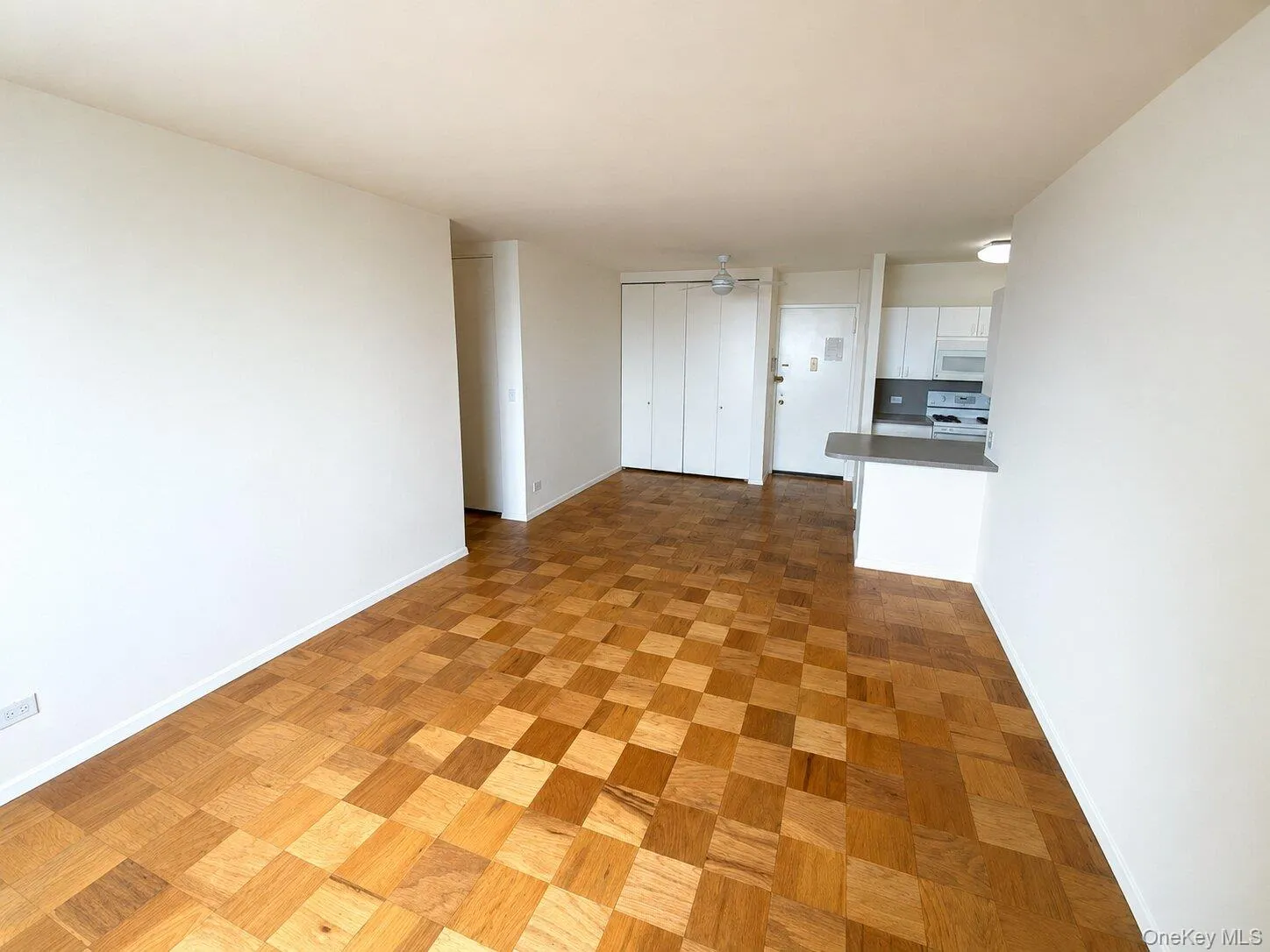 27010 Grand Central Parkway, New York, NY, 1 Bedroom Bedrooms, 4 Rooms Rooms,1 BathroomBathrooms,Residential,For Rent,Grand Central,0,1027119 27010 Grand Central Parkway, New York, NY, 1 Bedroom Bedrooms, 4 Rooms Rooms,1 BathroomBathrooms,Residential,For Rent,Grand Central,0,1027119