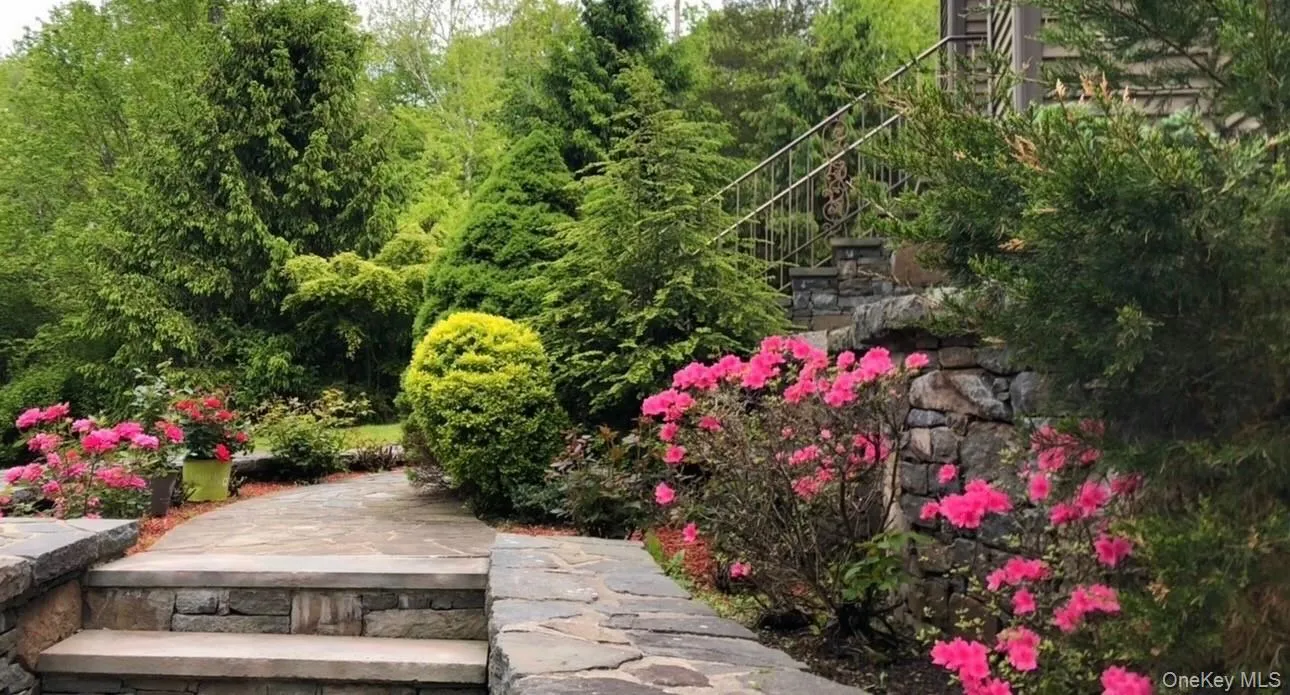 141 Old Tuxedo Road, Monroe, NY, 4 Bedrooms Bedrooms, 15 Rooms Rooms,3 BathroomsBathrooms,Residential,For Rent,Old Tuxedo,0,1027121 141 Old Tuxedo Road, Monroe, NY, 4 Bedrooms Bedrooms, 15 Rooms Rooms,3 BathroomsBathrooms,Residential,For Rent,Old Tuxedo,0,1027121