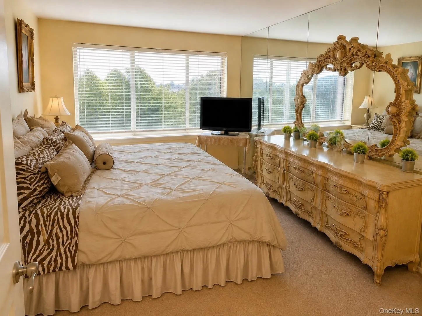 200 High Point Drive, Greenburgh, NY, 1 Bedroom Bedrooms, ,1 BathroomBathrooms,Residential,For Rent,High Point,0,1027124 200 High Point Drive, Greenburgh, NY, 1 Bedroom Bedrooms, ,1 BathroomBathrooms,Residential,For Rent,High Point,0,1027124