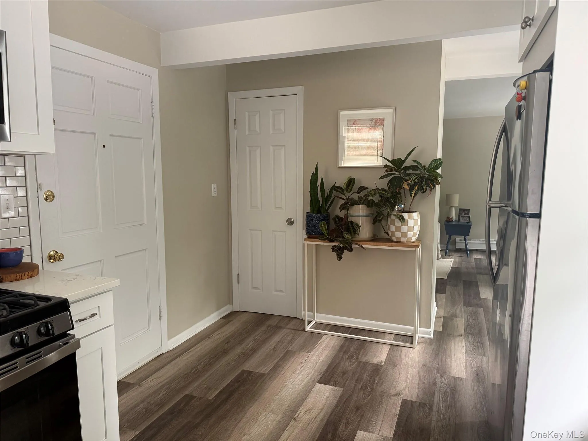 37 Edgemont Road, Bedford, NY, 1 Bedroom Bedrooms, 4 Rooms Rooms,1 BathroomBathrooms,Residential Lease,For Rent,Edgemont,0,1027126 37 Edgemont Road, Bedford, NY, 1 Bedroom Bedrooms, 4 Rooms Rooms,1 BathroomBathrooms,Residential Lease,For Rent,Edgemont,0,1027126
