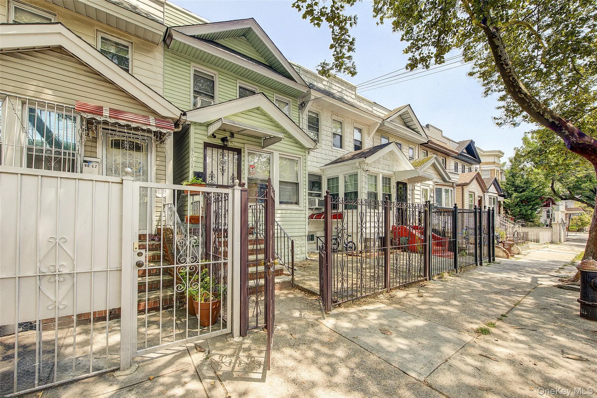 9009 80th Street, New York, NY, 3 Bedrooms Bedrooms, 7 Rooms Rooms,2 BathroomsBathrooms,Residential,For Rent,80th,0,1027129 9009 80th Street, New York, NY, 3 Bedrooms Bedrooms, 7 Rooms Rooms,2 BathroomsBathrooms,Residential,For Rent,80th,0,1027129
