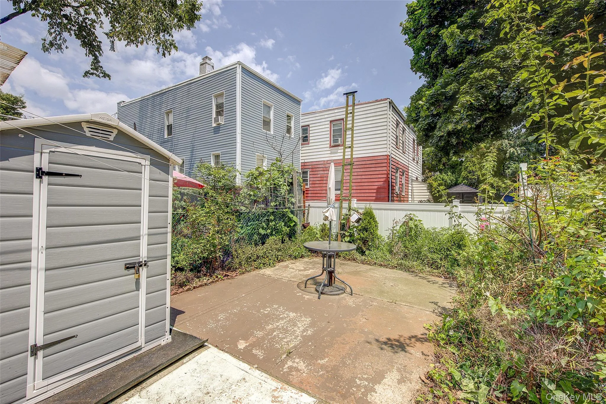9009 80th Street, New York, NY, 3 Bedrooms Bedrooms, 7 Rooms Rooms,2 BathroomsBathrooms,Residential,For Rent,80th,0,1027129 9009 80th Street, New York, NY, 3 Bedrooms Bedrooms, 7 Rooms Rooms,2 BathroomsBathrooms,Residential,For Rent,80th,0,1027129