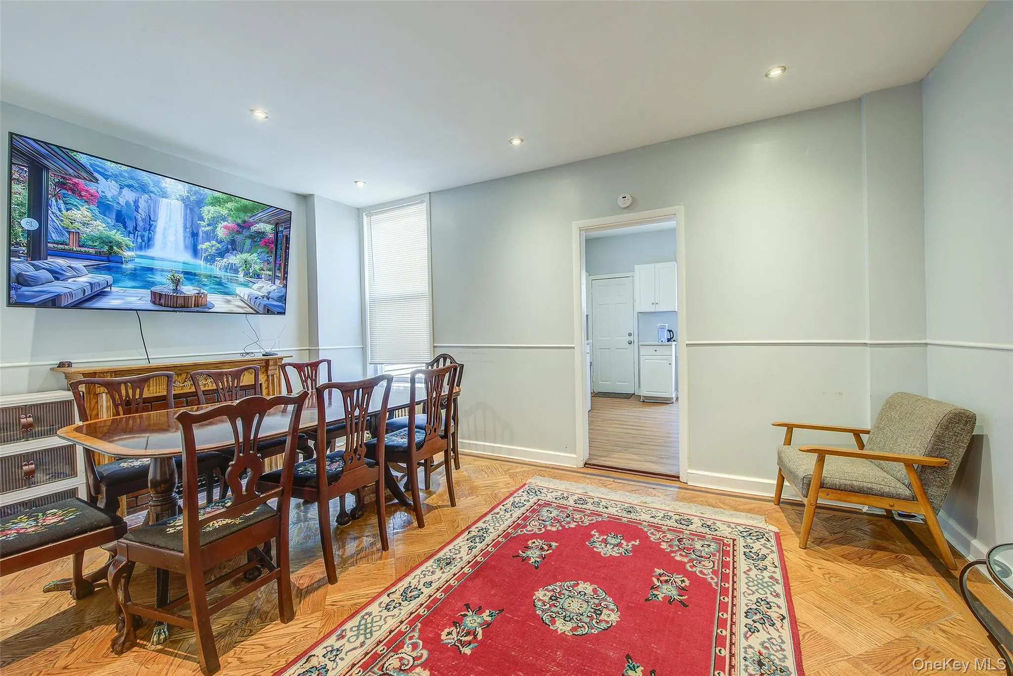 9009 80th Street, New York, NY, 3 Bedrooms Bedrooms, 7 Rooms Rooms,2 BathroomsBathrooms,Residential,For Rent,80th,0,1027129 9009 80th Street, New York, NY, 3 Bedrooms Bedrooms, 7 Rooms Rooms,2 BathroomsBathrooms,Residential,For Rent,80th,0,1027129