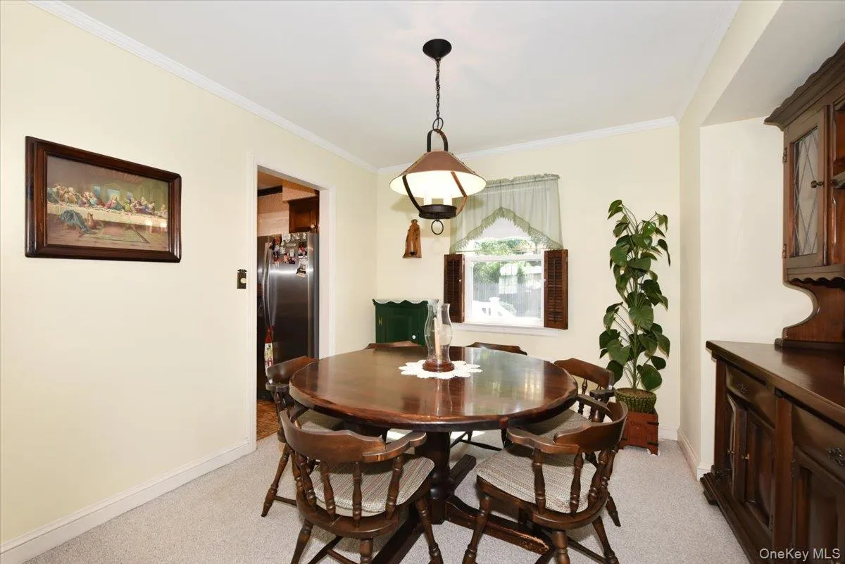 145 Benedict Avenue, Hempstead, NY, 3 Bedrooms Bedrooms, 6 Rooms Rooms,1 BathroomBathrooms,Residential,For Rent,Benedict,0,1027139 145 Benedict Avenue, Hempstead, NY, 3 Bedrooms Bedrooms, 6 Rooms Rooms,1 BathroomBathrooms,Residential,For Rent,Benedict,0,1027139