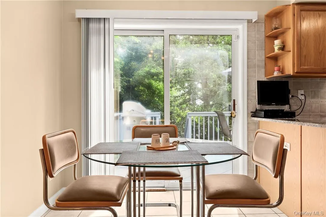 15 Wimbledon Court, Greenburgh, NY, 3 Bedrooms Bedrooms, 6 Rooms Rooms,2 BathroomsBathrooms,Residential Lease,For Rent,Wimbledon,0,1027140 15 Wimbledon Court, Greenburgh, NY, 3 Bedrooms Bedrooms, 6 Rooms Rooms,2 BathroomsBathrooms,Residential Lease,For Rent,Wimbledon,0,1027140