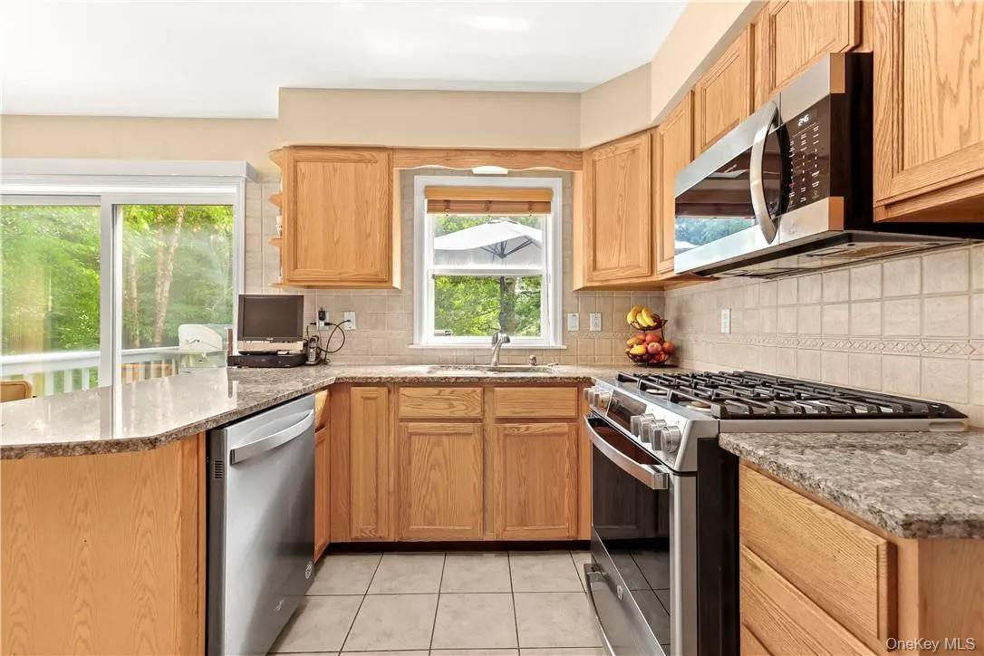 15 Wimbledon Court, Greenburgh, NY, 3 Bedrooms Bedrooms, 6 Rooms Rooms,2 BathroomsBathrooms,Residential Lease,For Rent,Wimbledon,0,1027140 15 Wimbledon Court, Greenburgh, NY, 3 Bedrooms Bedrooms, 6 Rooms Rooms,2 BathroomsBathrooms,Residential Lease,For Rent,Wimbledon,0,1027140