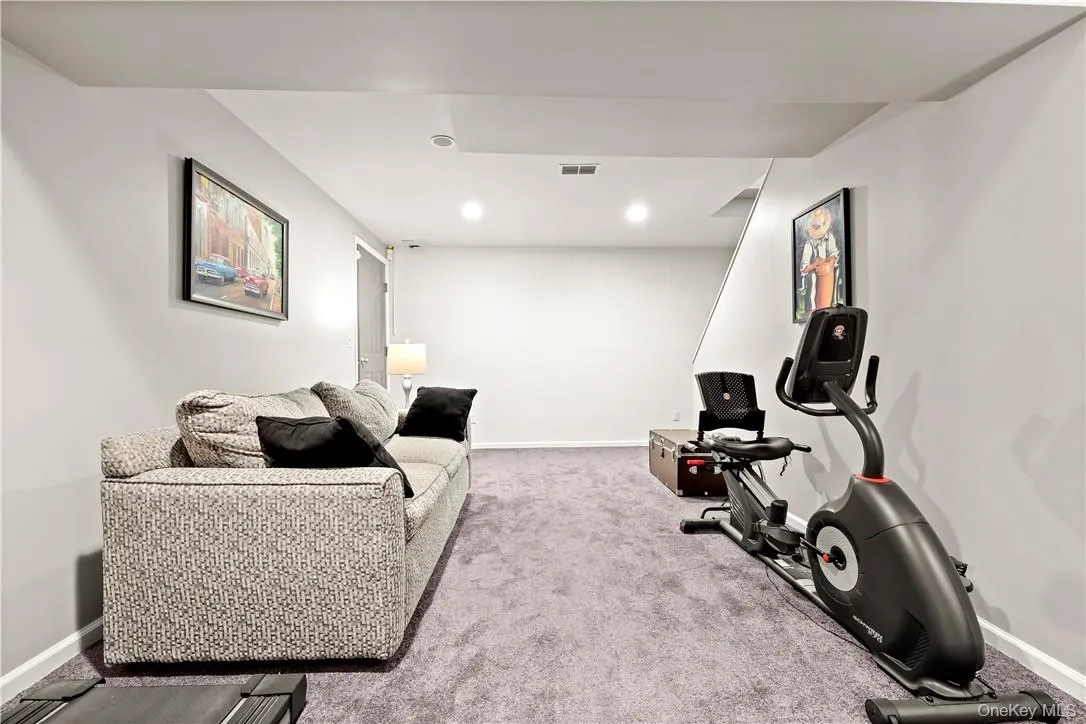 15 Wimbledon Court, Greenburgh, NY, 3 Bedrooms Bedrooms, 6 Rooms Rooms,2 BathroomsBathrooms,Residential Lease,For Rent,Wimbledon,0,1027140 15 Wimbledon Court, Greenburgh, NY, 3 Bedrooms Bedrooms, 6 Rooms Rooms,2 BathroomsBathrooms,Residential Lease,For Rent,Wimbledon,0,1027140