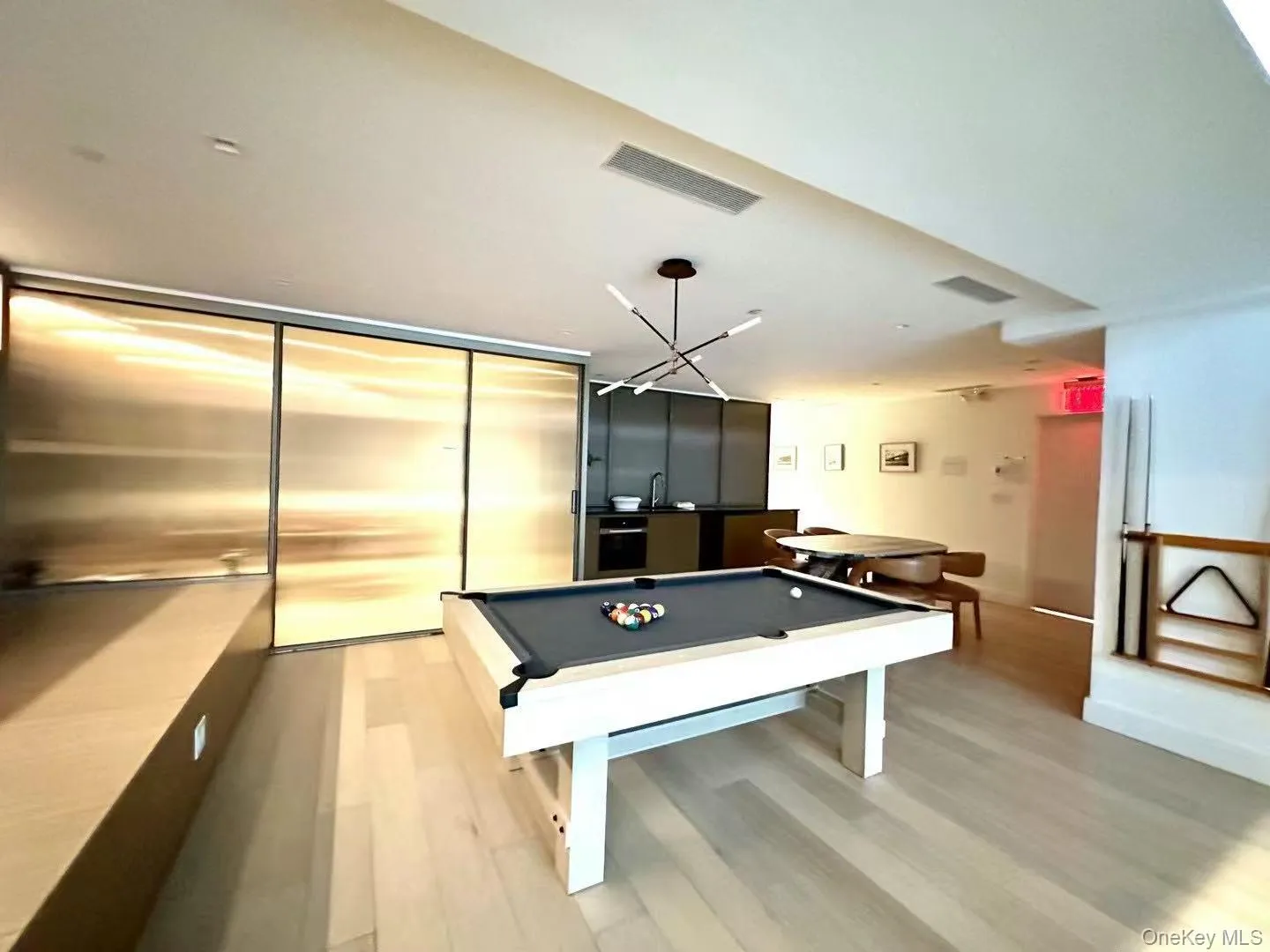 208 Delancey Street, New York, NY, 2 Rooms Rooms,1 BathroomBathrooms,Residential,For Rent,Delancey,0,1027141 208 Delancey Street, New York, NY, 2 Rooms Rooms,1 BathroomBathrooms,Residential,For Rent,Delancey,0,1027141