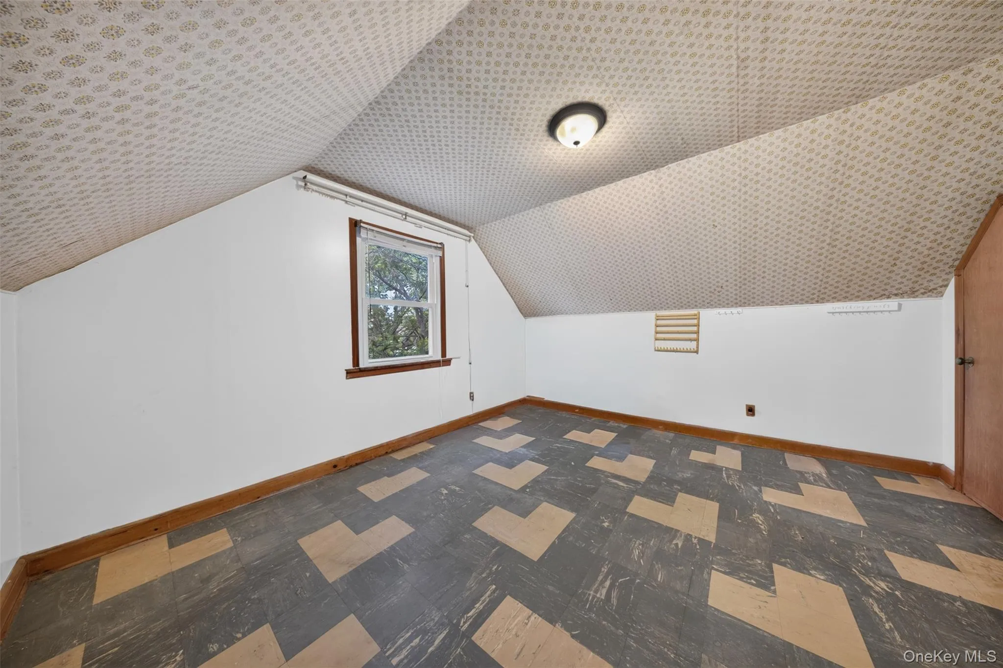 163-07 21st Avenue, New York, NY, 4 Bedrooms Bedrooms, 9 Rooms Rooms,1 BathroomBathrooms,Residential,For Rent,21st,0,1027150 163-07 21st Avenue, New York, NY, 4 Bedrooms Bedrooms, 9 Rooms Rooms,1 BathroomBathrooms,Residential,For Rent,21st,0,1027150