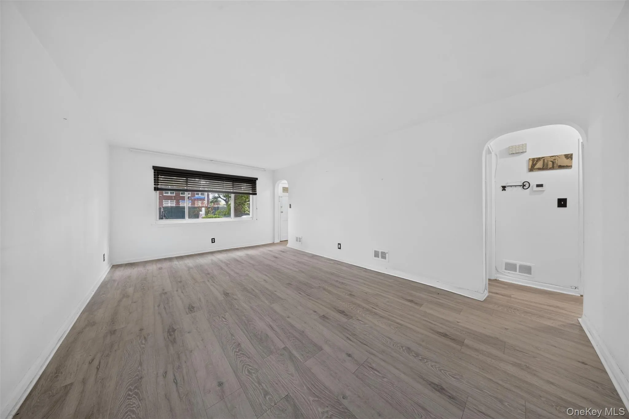 163-07 21st Avenue, New York, NY, 4 Bedrooms Bedrooms, 9 Rooms Rooms,1 BathroomBathrooms,Residential,For Rent,21st,0,1027150 163-07 21st Avenue, New York, NY, 4 Bedrooms Bedrooms, 9 Rooms Rooms,1 BathroomBathrooms,Residential,For Rent,21st,0,1027150
