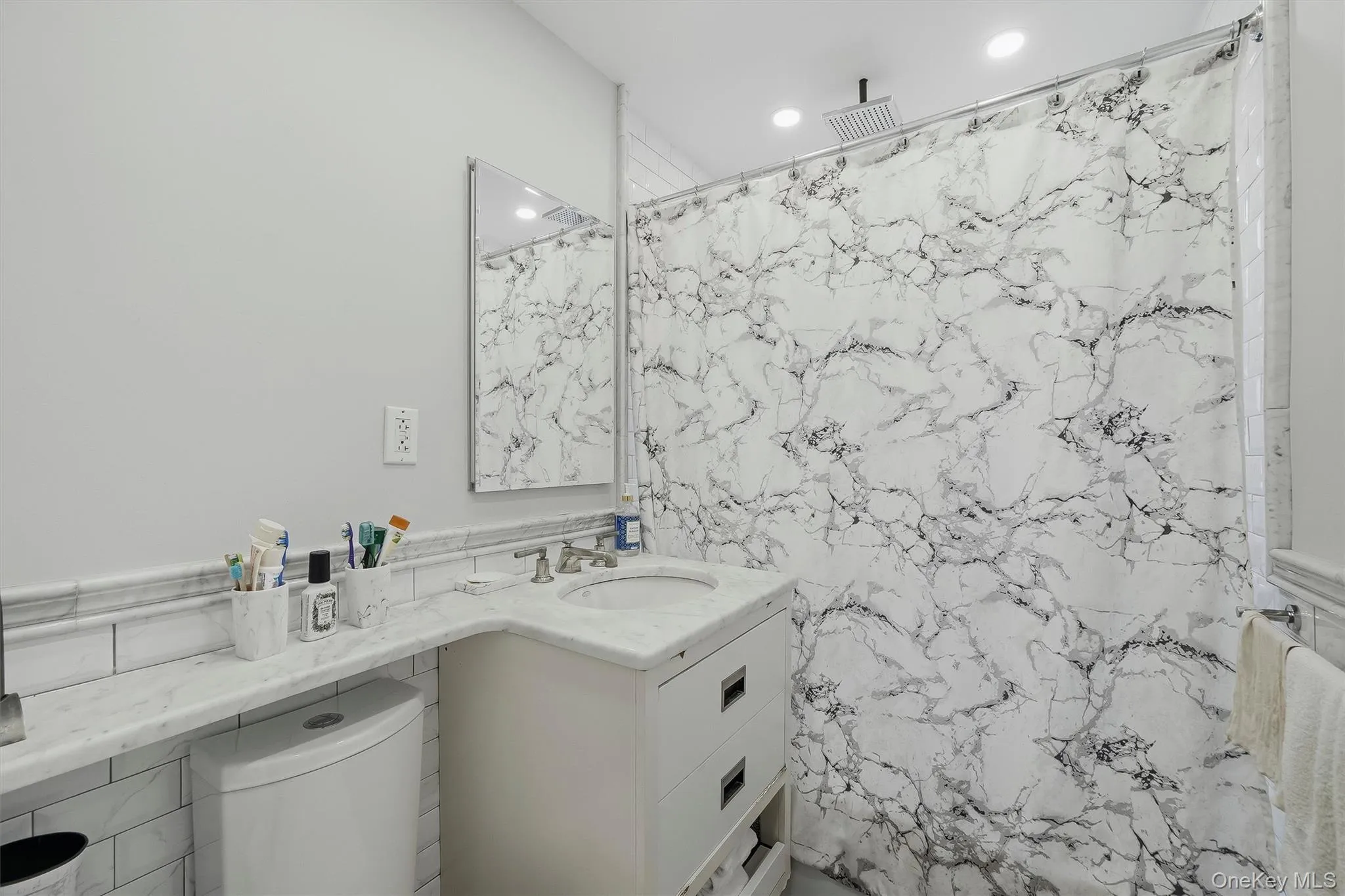 485 Bronx River Road, Yonkers, NY, 2 Bedrooms Bedrooms, 4 Rooms Rooms,1 BathroomBathrooms,Residential,For Rent,Bronx River Road,0,1027156 485 Bronx River Road, Yonkers, NY, 2 Bedrooms Bedrooms, 4 Rooms Rooms,1 BathroomBathrooms,Residential,For Rent,Bronx River Road,0,1027156
