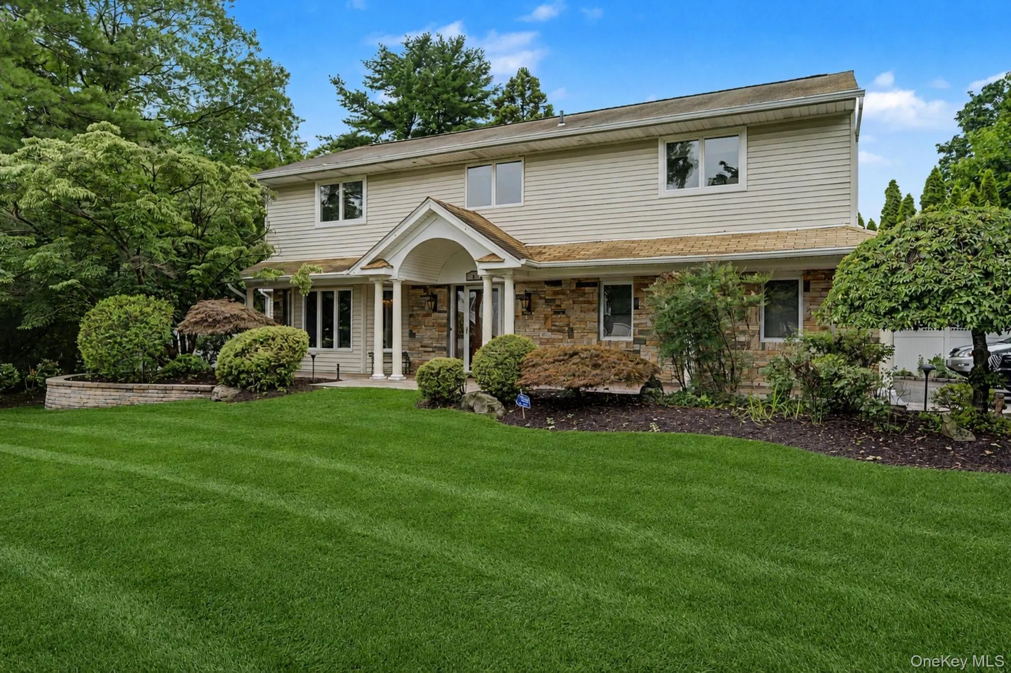 6 Field Daisy Lane, Huntington, NY, 5 Bedrooms Bedrooms, 8 Rooms Rooms,3 BathroomsBathrooms,Residential,For Rent,Field Daisy,0,1027158 6 Field Daisy Lane, Huntington, NY, 5 Bedrooms Bedrooms, 8 Rooms Rooms,3 BathroomsBathrooms,Residential,For Rent,Field Daisy,0,1027158