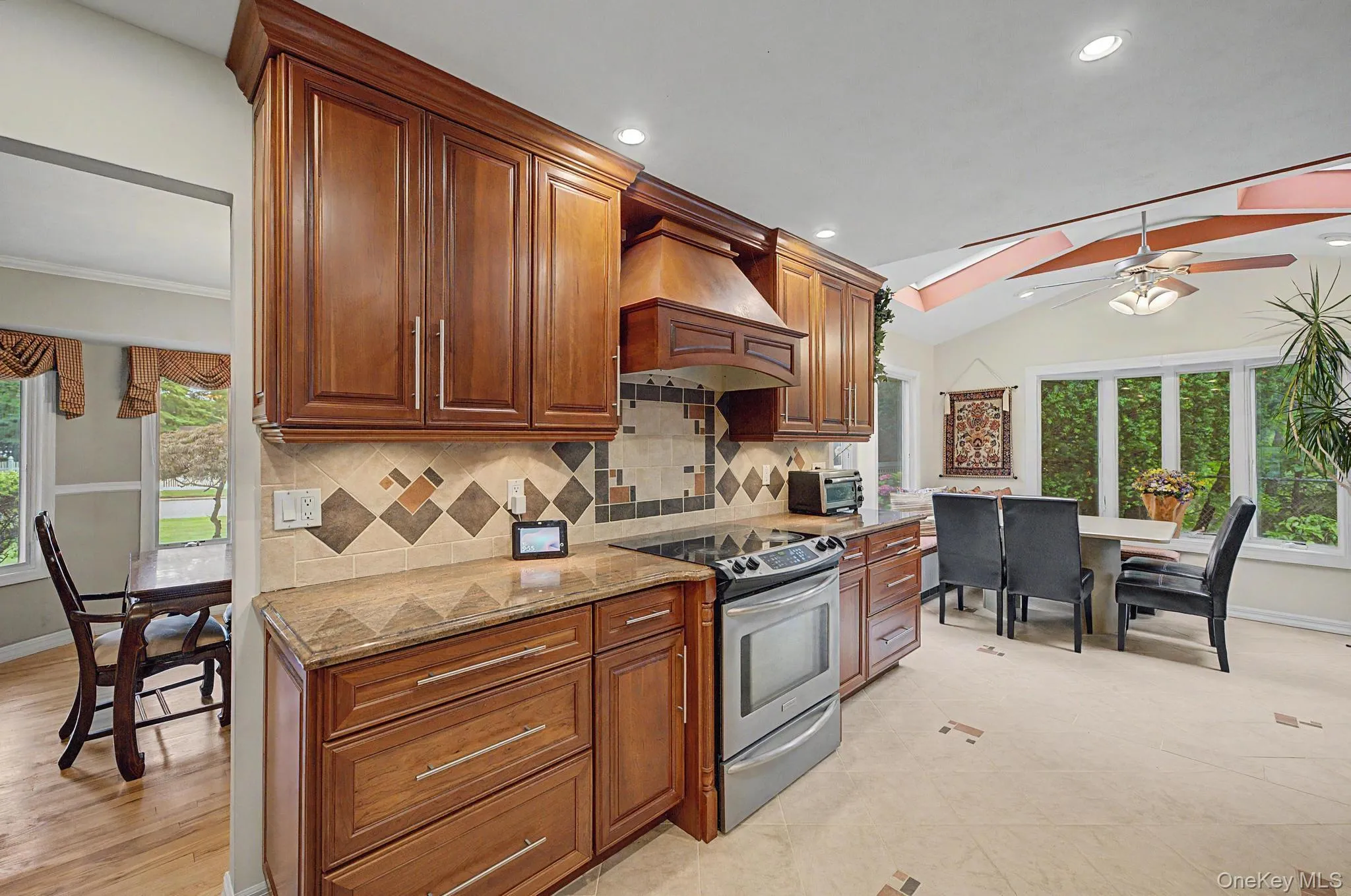 6 Field Daisy Lane, Huntington, NY, 5 Bedrooms Bedrooms, 8 Rooms Rooms,3 BathroomsBathrooms,Residential,For Rent,Field Daisy,0,1027158 6 Field Daisy Lane, Huntington, NY, 5 Bedrooms Bedrooms, 8 Rooms Rooms,3 BathroomsBathrooms,Residential,For Rent,Field Daisy,0,1027158