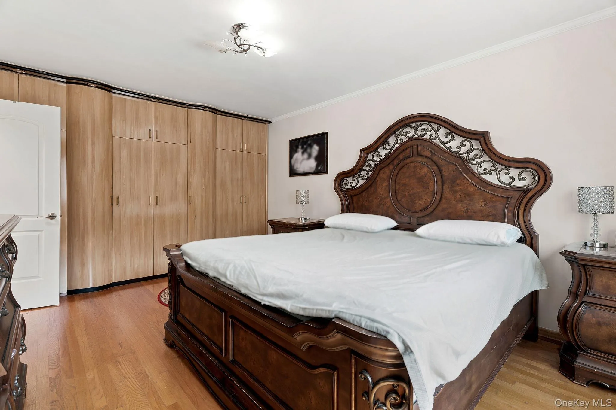 99-57 65th Road, New York, NY, 3 Bedrooms Bedrooms, 8 Rooms Rooms,2 BathroomsBathrooms,Residential,For Rent,65th,0,1027160 99-57 65th Road, New York, NY, 3 Bedrooms Bedrooms, 8 Rooms Rooms,2 BathroomsBathrooms,Residential,For Rent,65th,0,1027160