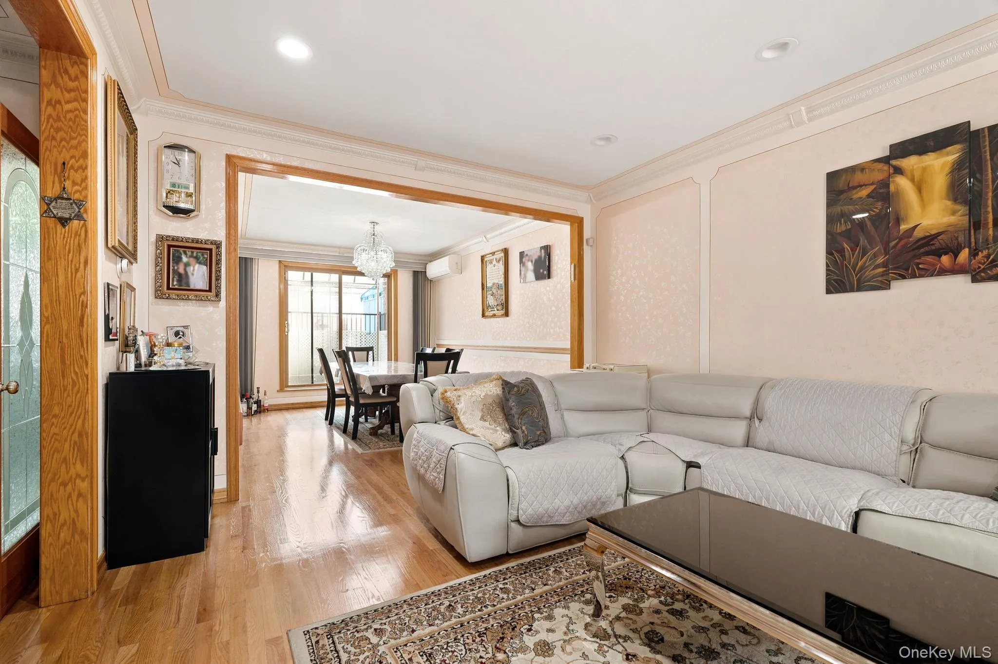 99-57 65th Road, New York, NY, 3 Bedrooms Bedrooms, 8 Rooms Rooms,2 BathroomsBathrooms,Residential,For Rent,65th,0,1027160 99-57 65th Road, New York, NY, 3 Bedrooms Bedrooms, 8 Rooms Rooms,2 BathroomsBathrooms,Residential,For Rent,65th,0,1027160