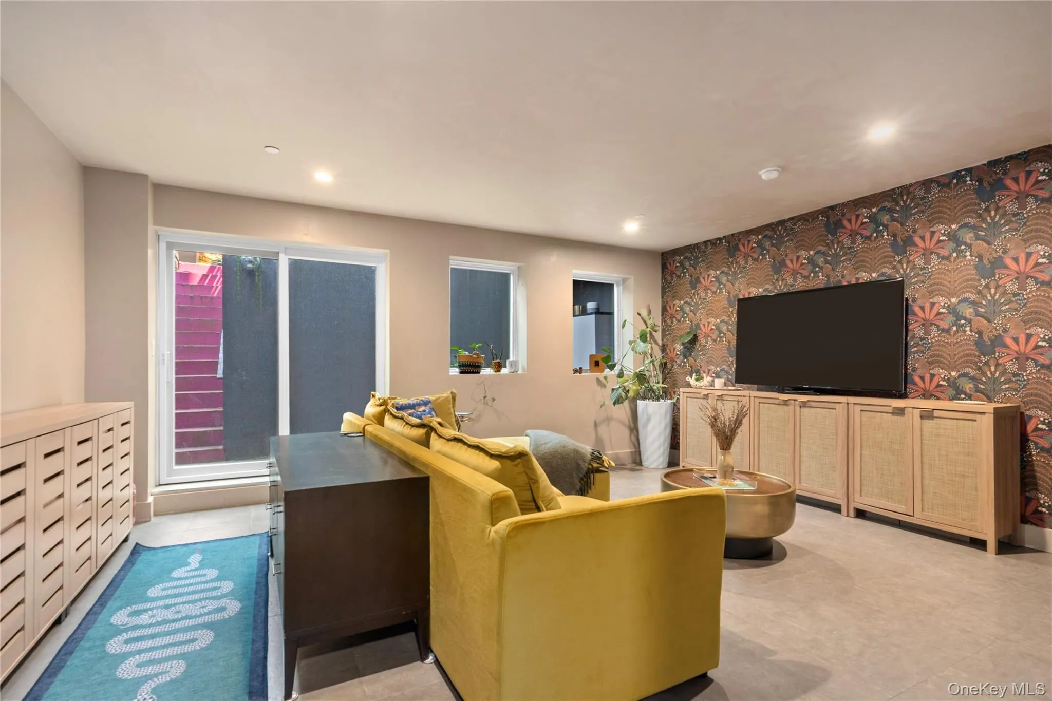 491 Monroe Street, New York, NY, 1 Bedroom Bedrooms, 5 Rooms Rooms,1 BathroomBathrooms,Residential,For Rent,Monroe,0,1027162 491 Monroe Street, New York, NY, 1 Bedroom Bedrooms, 5 Rooms Rooms,1 BathroomBathrooms,Residential,For Rent,Monroe,0,1027162