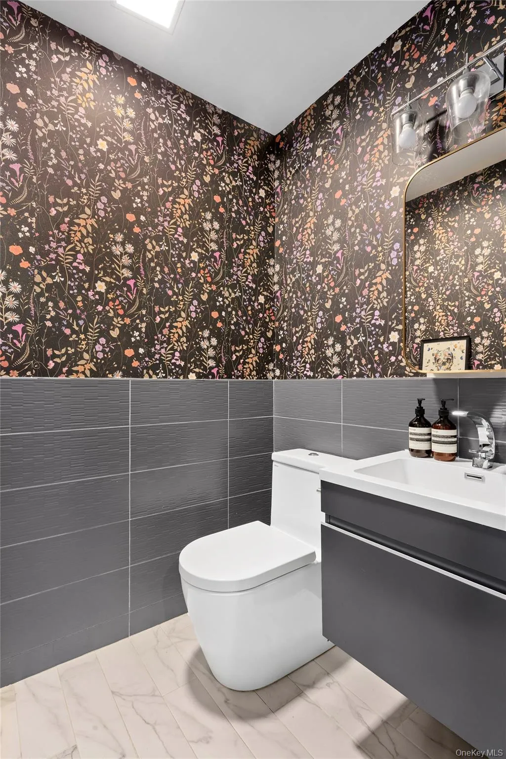 491 Monroe Street, New York, NY, 1 Bedroom Bedrooms, 5 Rooms Rooms,1 BathroomBathrooms,Residential,For Rent,Monroe,0,1027162 491 Monroe Street, New York, NY, 1 Bedroom Bedrooms, 5 Rooms Rooms,1 BathroomBathrooms,Residential,For Rent,Monroe,0,1027162