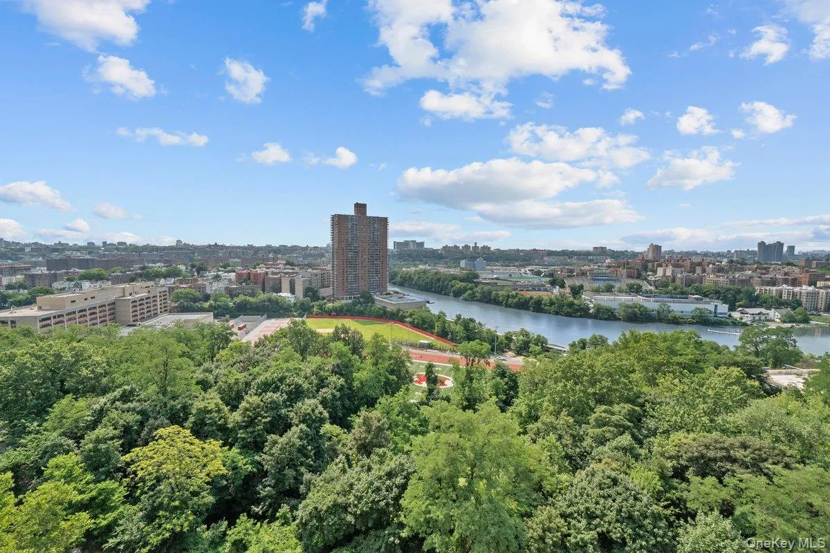 555 Kappock Street, New York, NY, 1 Bedroom Bedrooms, 3 Rooms Rooms,1 BathroomBathrooms,Residential,For Rent,Kappock,0,1027165 555 Kappock Street, New York, NY, 1 Bedroom Bedrooms, 3 Rooms Rooms,1 BathroomBathrooms,Residential,For Rent,Kappock,0,1027165