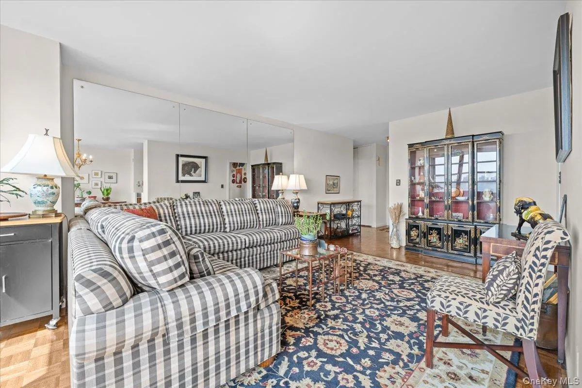 555 Kappock Street, New York, NY, 1 Bedroom Bedrooms, 3 Rooms Rooms,1 BathroomBathrooms,Residential,For Rent,Kappock,0,1027165 555 Kappock Street, New York, NY, 1 Bedroom Bedrooms, 3 Rooms Rooms,1 BathroomBathrooms,Residential,For Rent,Kappock,0,1027165