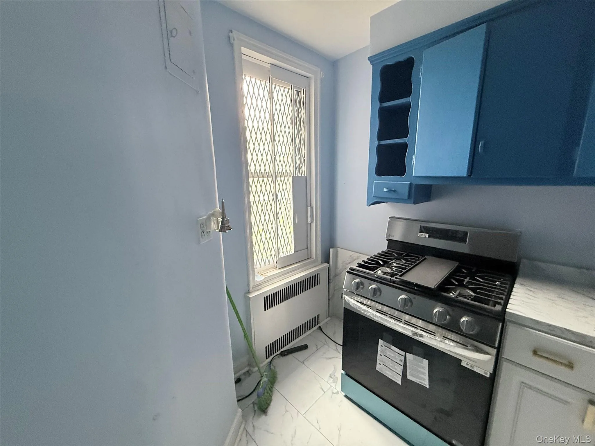 83-80 118 Street, New York, NY, 1 Bedroom Bedrooms, 3 Rooms Rooms,1 BathroomBathrooms,Residential,For Rent,118,0,1027166 83-80 118 Street, New York, NY, 1 Bedroom Bedrooms, 3 Rooms Rooms,1 BathroomBathrooms,Residential,For Rent,118,0,1027166