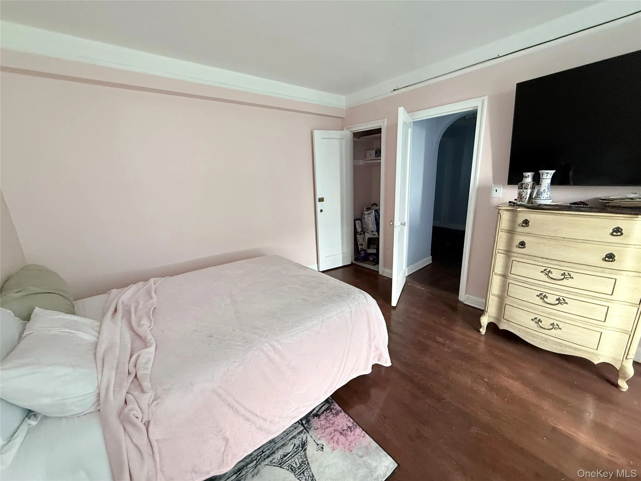 83-80 118 Street, New York, NY, 1 Bedroom Bedrooms, 3 Rooms Rooms,1 BathroomBathrooms,Residential,For Rent,118,0,1027166 83-80 118 Street, New York, NY, 1 Bedroom Bedrooms, 3 Rooms Rooms,1 BathroomBathrooms,Residential,For Rent,118,0,1027166