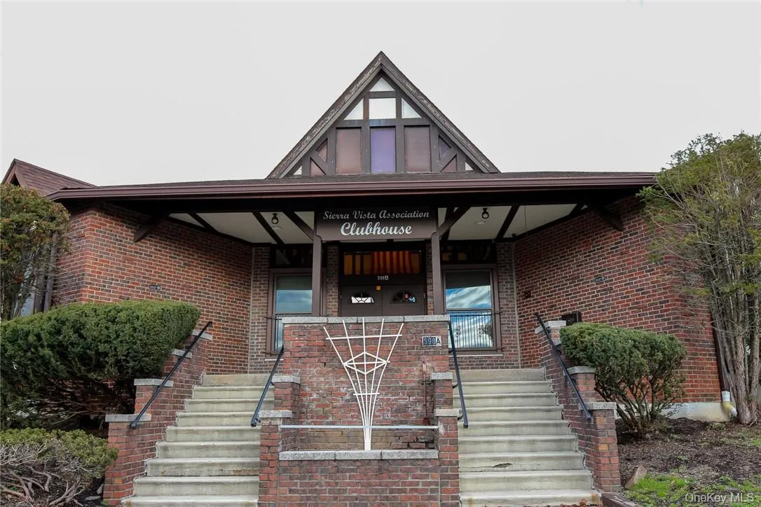Clubhouse Clubhouse
