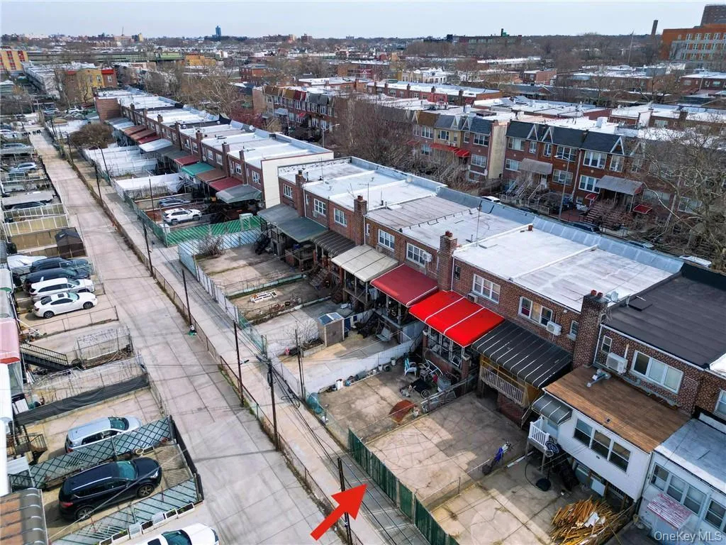 150 Bay 40th Street, New York, NY, 3 Bedrooms Bedrooms, 6 Rooms Rooms,3 BathroomsBathrooms,Residential,For Rent,Bay 40th,0,1027172 150 Bay 40th Street, New York, NY, 3 Bedrooms Bedrooms, 6 Rooms Rooms,3 BathroomsBathrooms,Residential,For Rent,Bay 40th,0,1027172