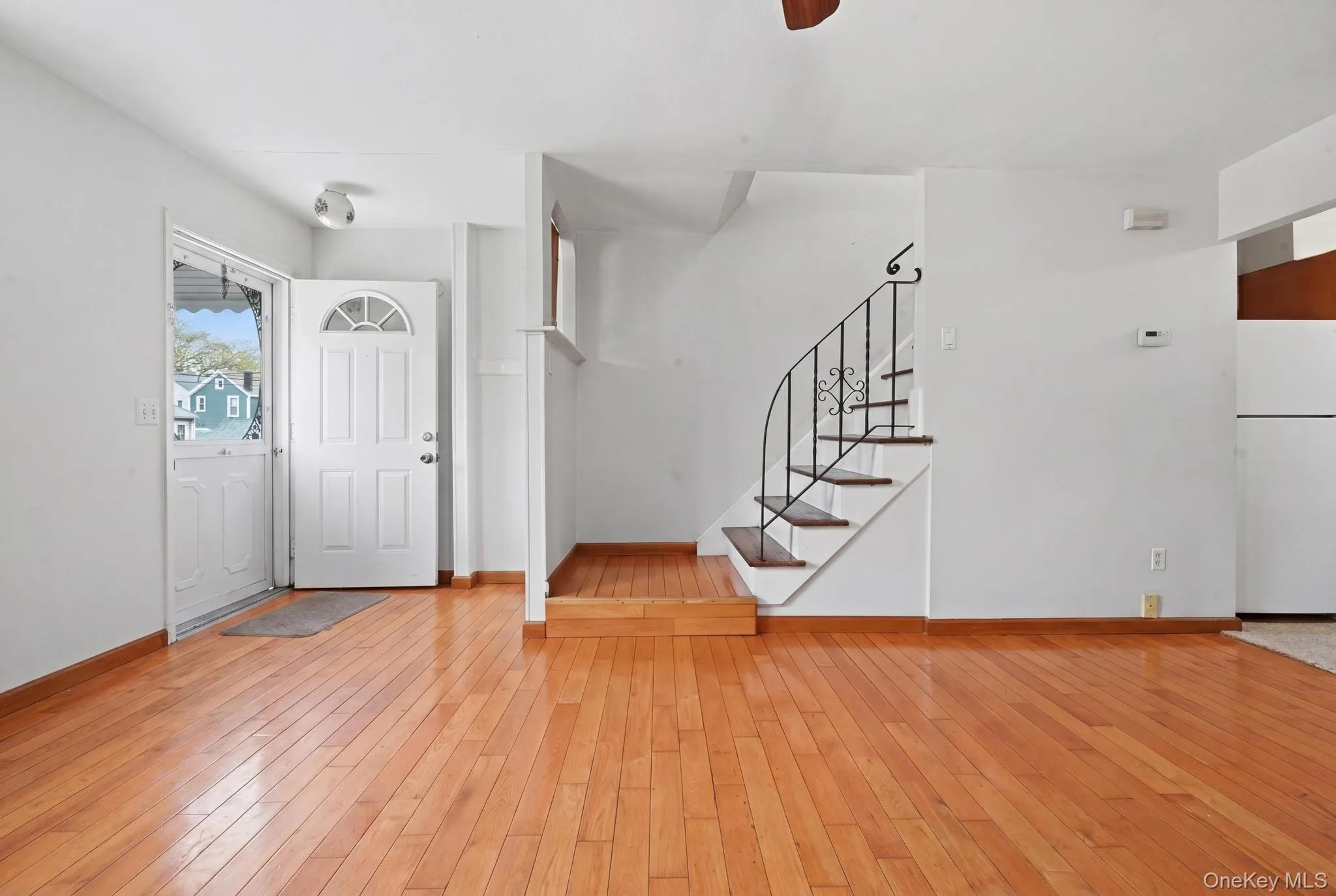 103-19A 110th st. South Richmond Hill, New York, NY, 3 Bedrooms Bedrooms, 4 Rooms Rooms,2 BathroomsBathrooms,Residential,For Rent,South Richmond Hill,0,1027178 103-19A 110th st. South Richmond Hill, New York, NY, 3 Bedrooms Bedrooms, 4 Rooms Rooms,2 BathroomsBathrooms,Residential,For Rent,South Richmond Hill,0,1027178