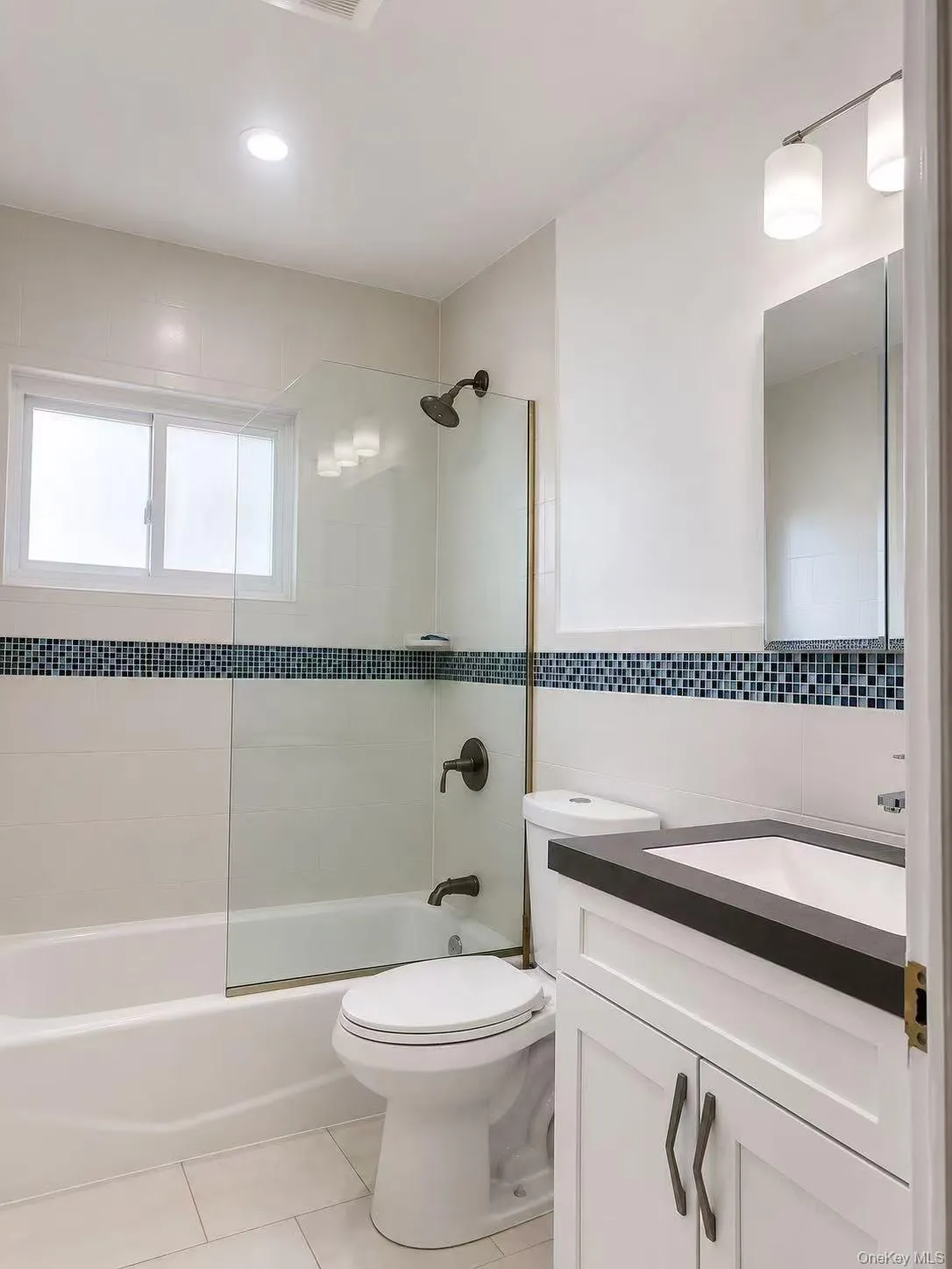 278 4th Street, Oyster Bay, NY, 5 Bedrooms Bedrooms, 10 Rooms Rooms,2 BathroomsBathrooms,Residential Lease,For Rent,4th,0,1027180 278 4th Street, Oyster Bay, NY, 5 Bedrooms Bedrooms, 10 Rooms Rooms,2 BathroomsBathrooms,Residential Lease,For Rent,4th,0,1027180